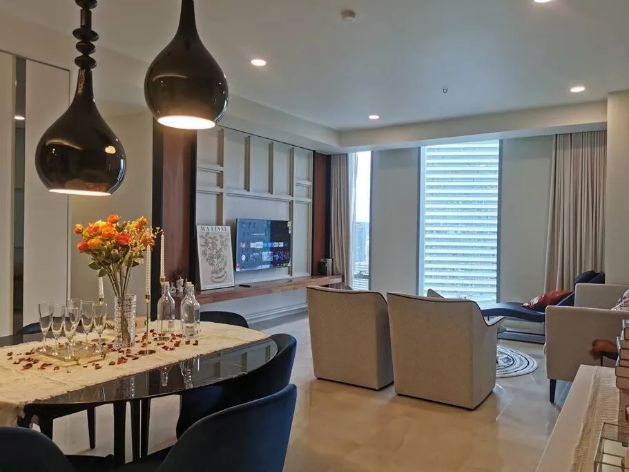 Tropicana The Residences KLCC by Rverse Suite