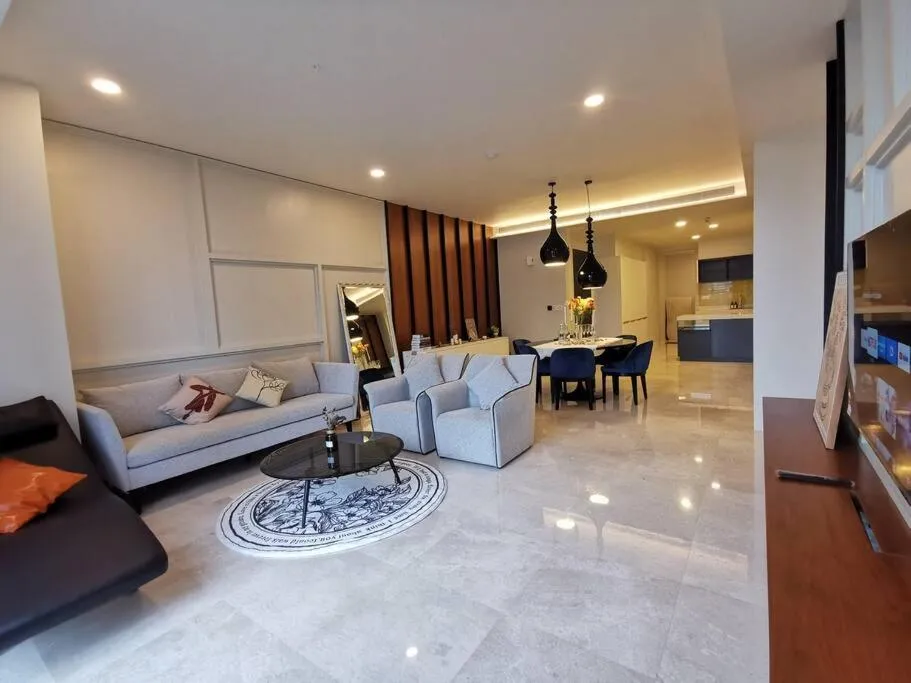 Tropicana The Residences KLCC by Rverse Suite