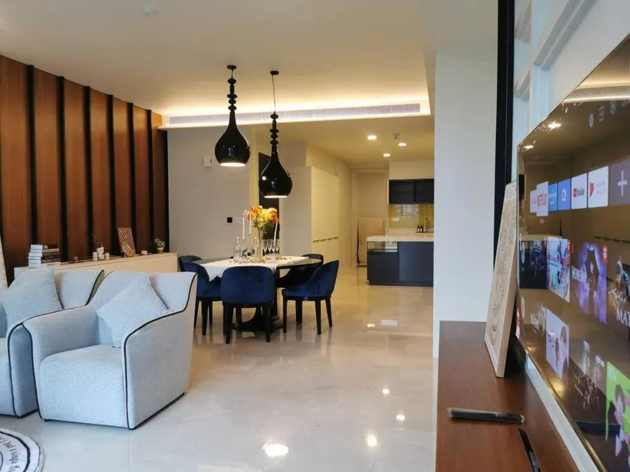 Tropicana The Residences KLCC by Rverse Suite