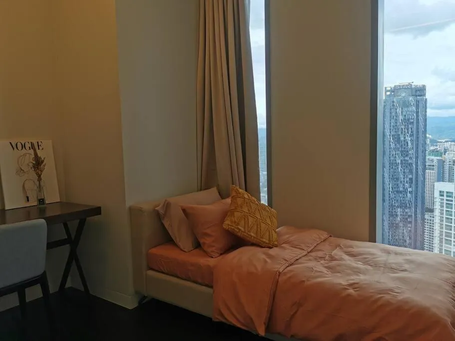 Tropicana The Residences KLCC by Rverse Suite