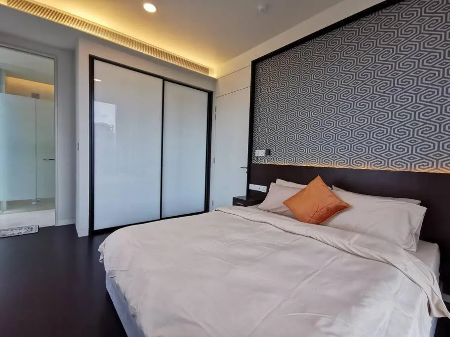 Tropicana The Residences KLCC by Rverse Suite