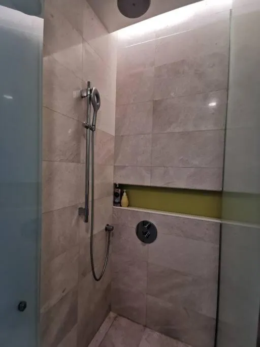 Tropicana The Residences KLCC by Rverse Suite