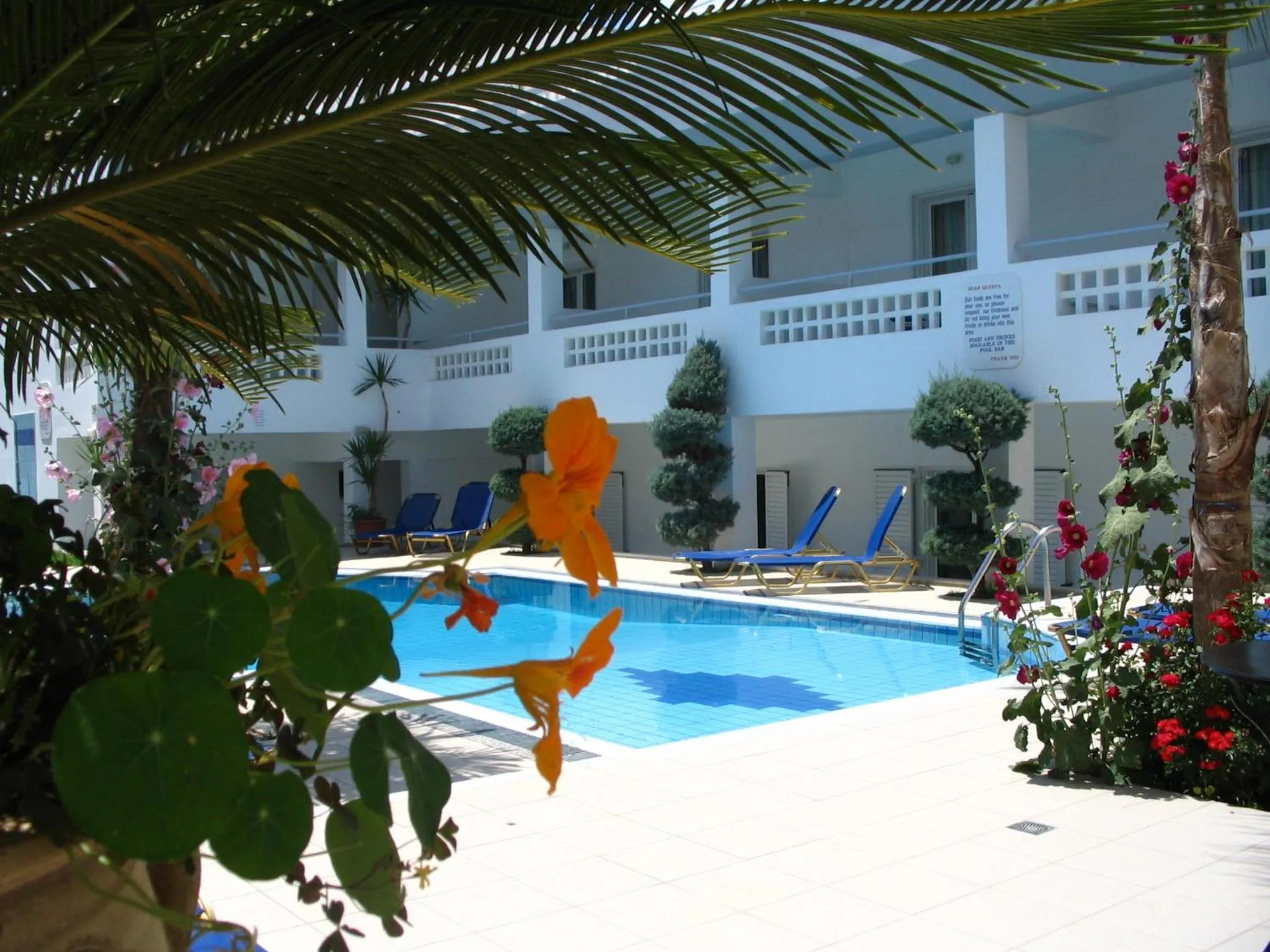 Spring in Emerald Hotel