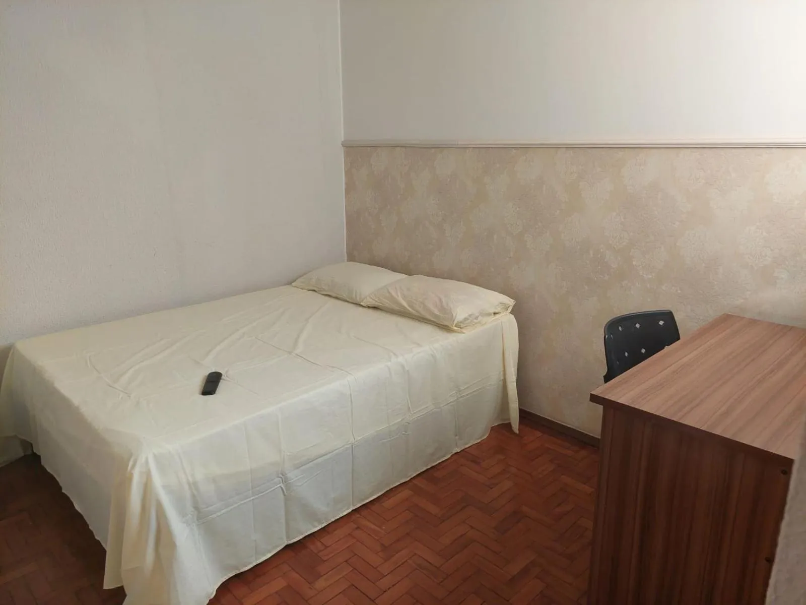 Bed in CENTRALHE HOTEL