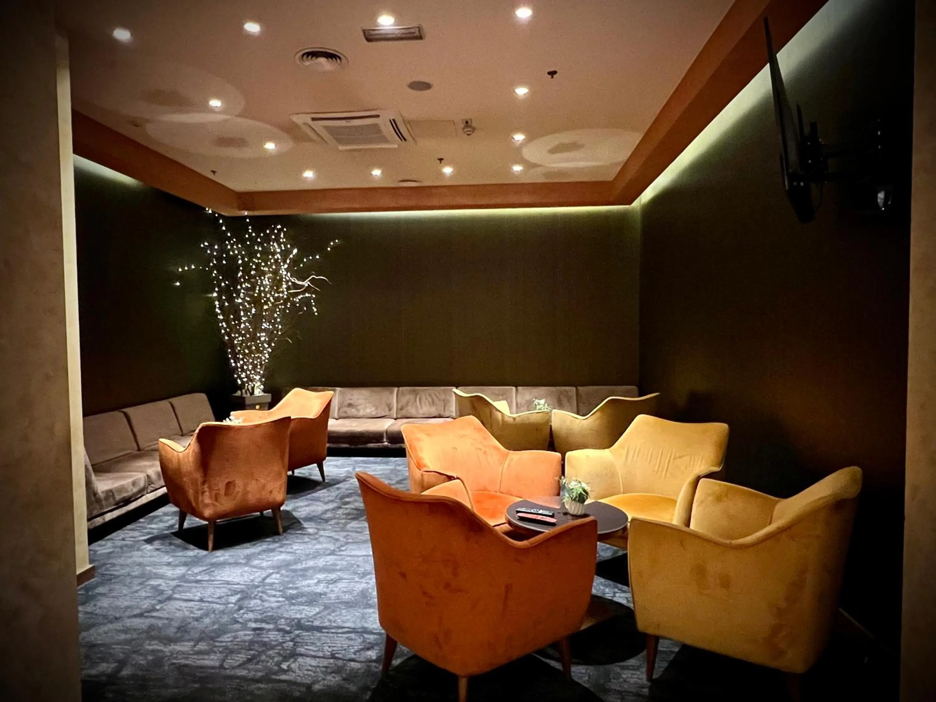 Property building in Hotel Mepas