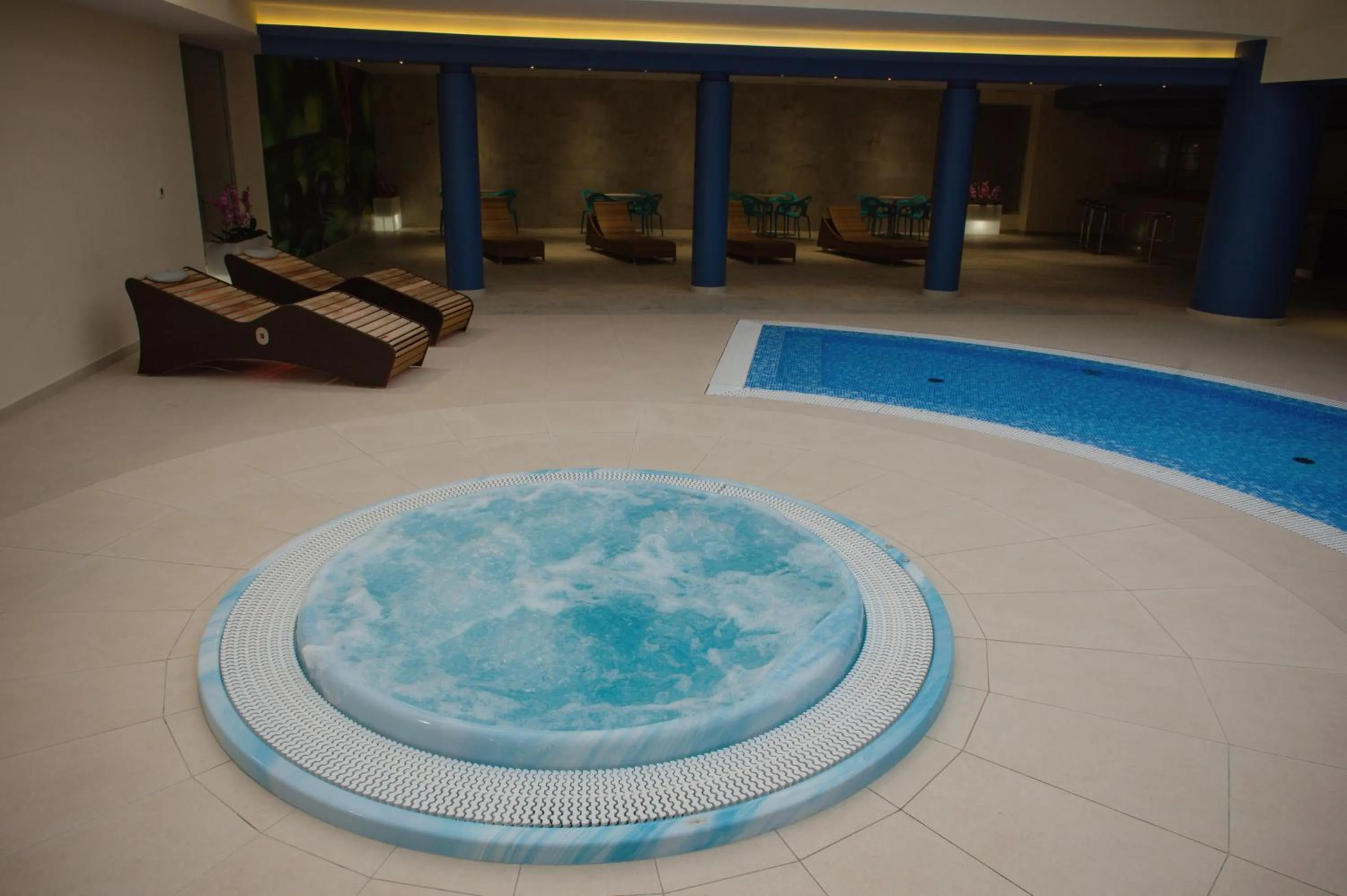 Hot Tub in Hotel Mepas