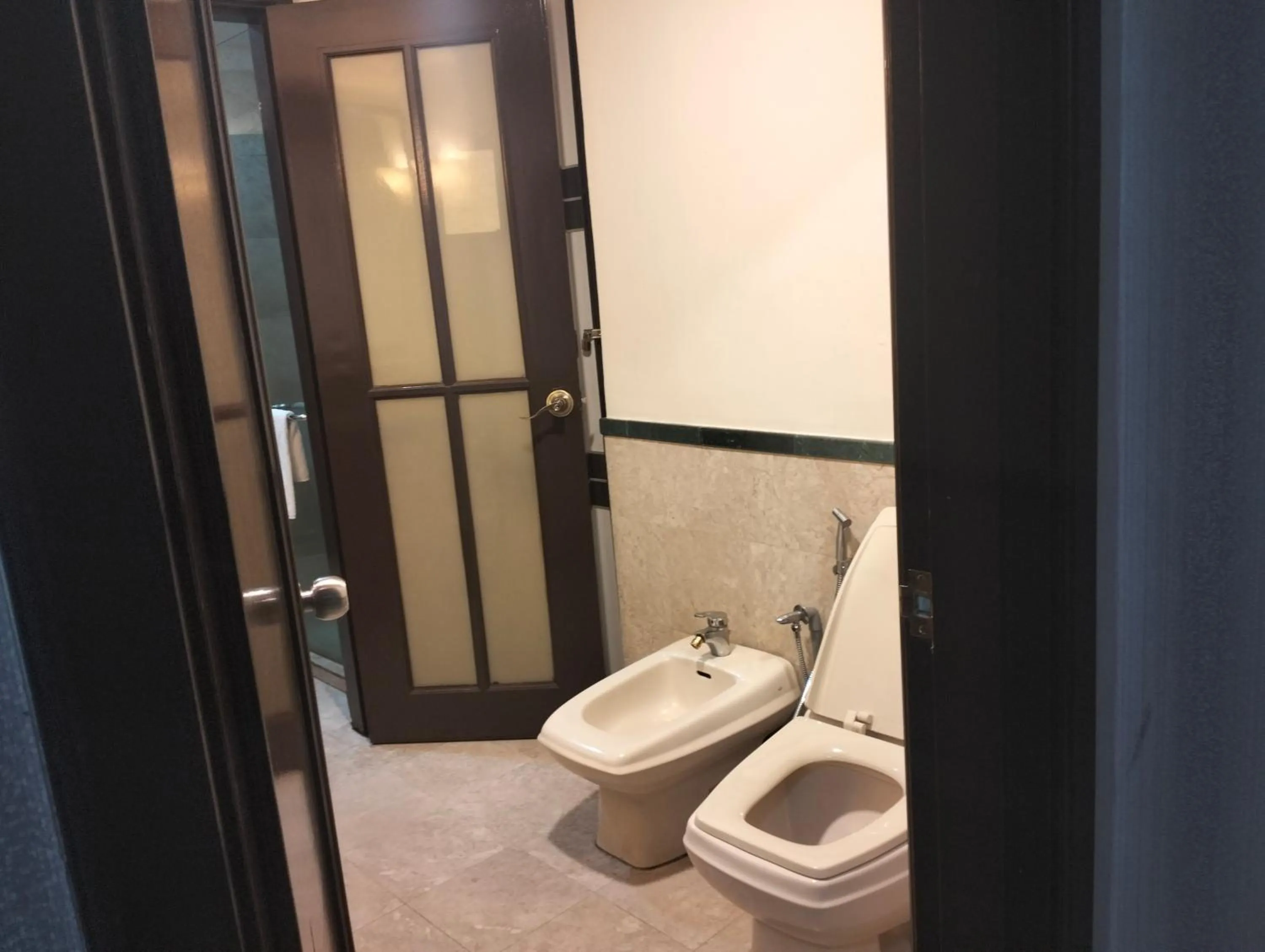 Toilet in Times Square Kuala Lumpur By Service Suite