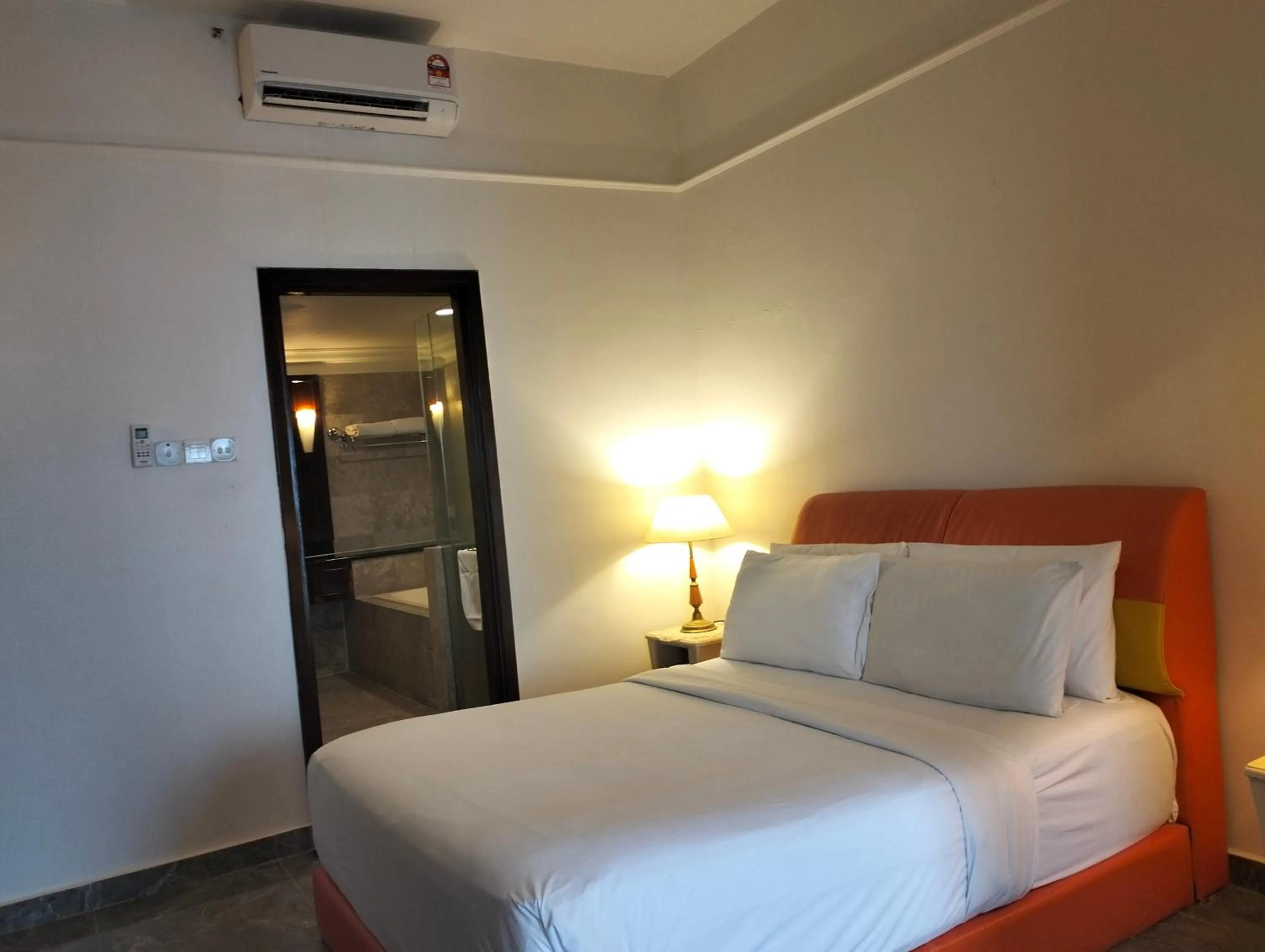 Bed in Times Square Kuala Lumpur By Service Suite
