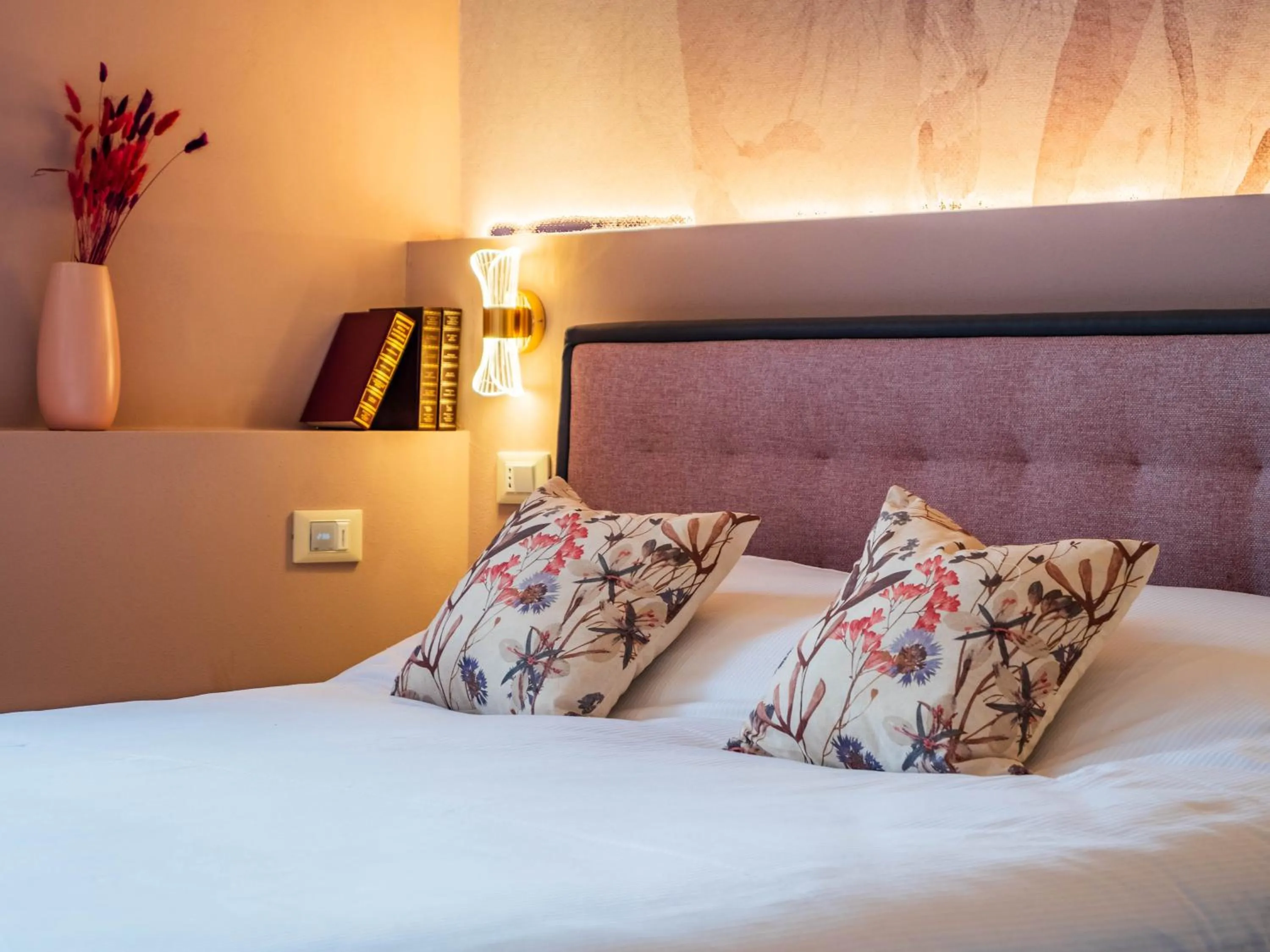 Bed in Blossoms of Siena, Adults Only