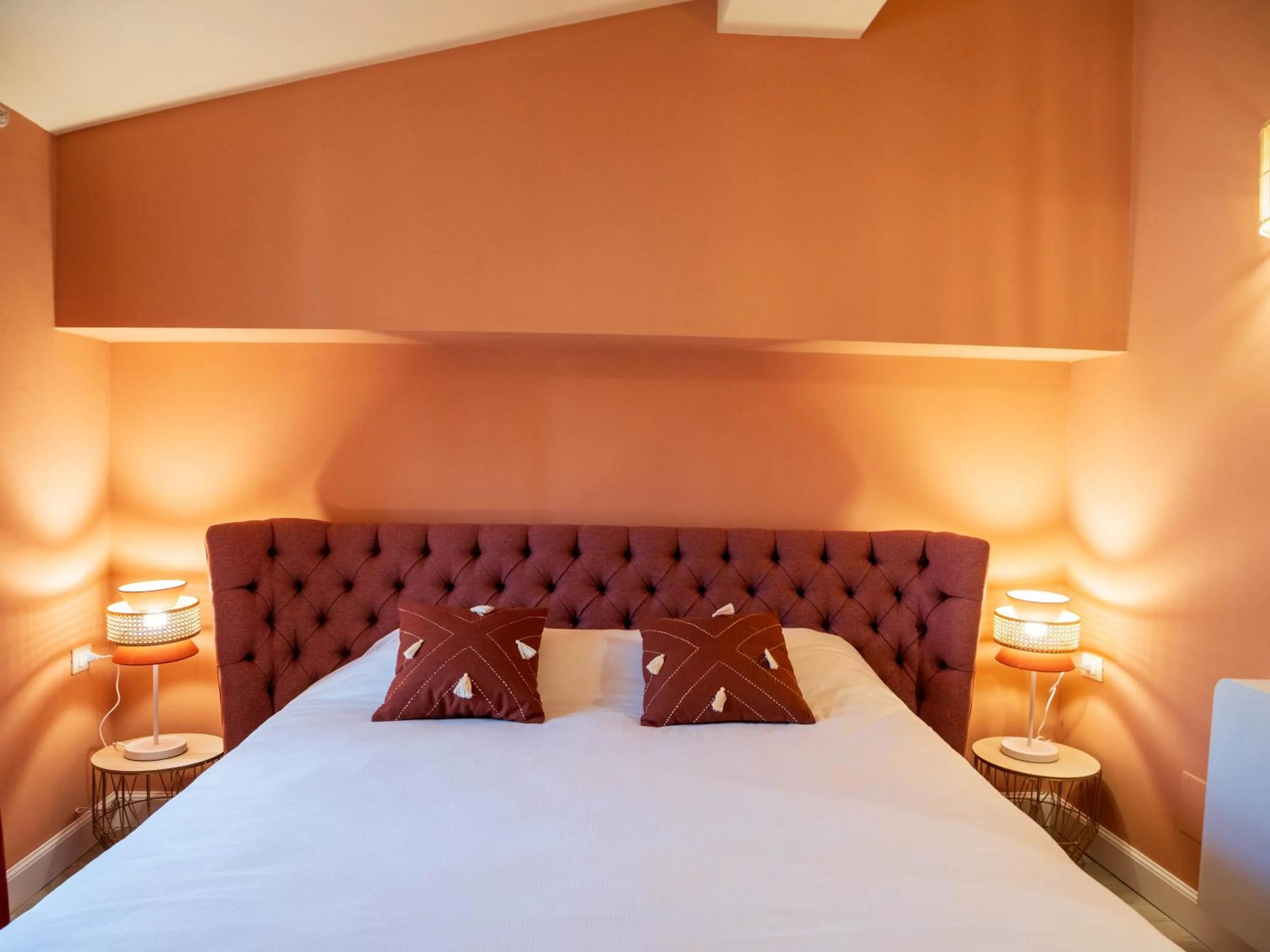 Bed in Blossoms of Siena, Adults Only