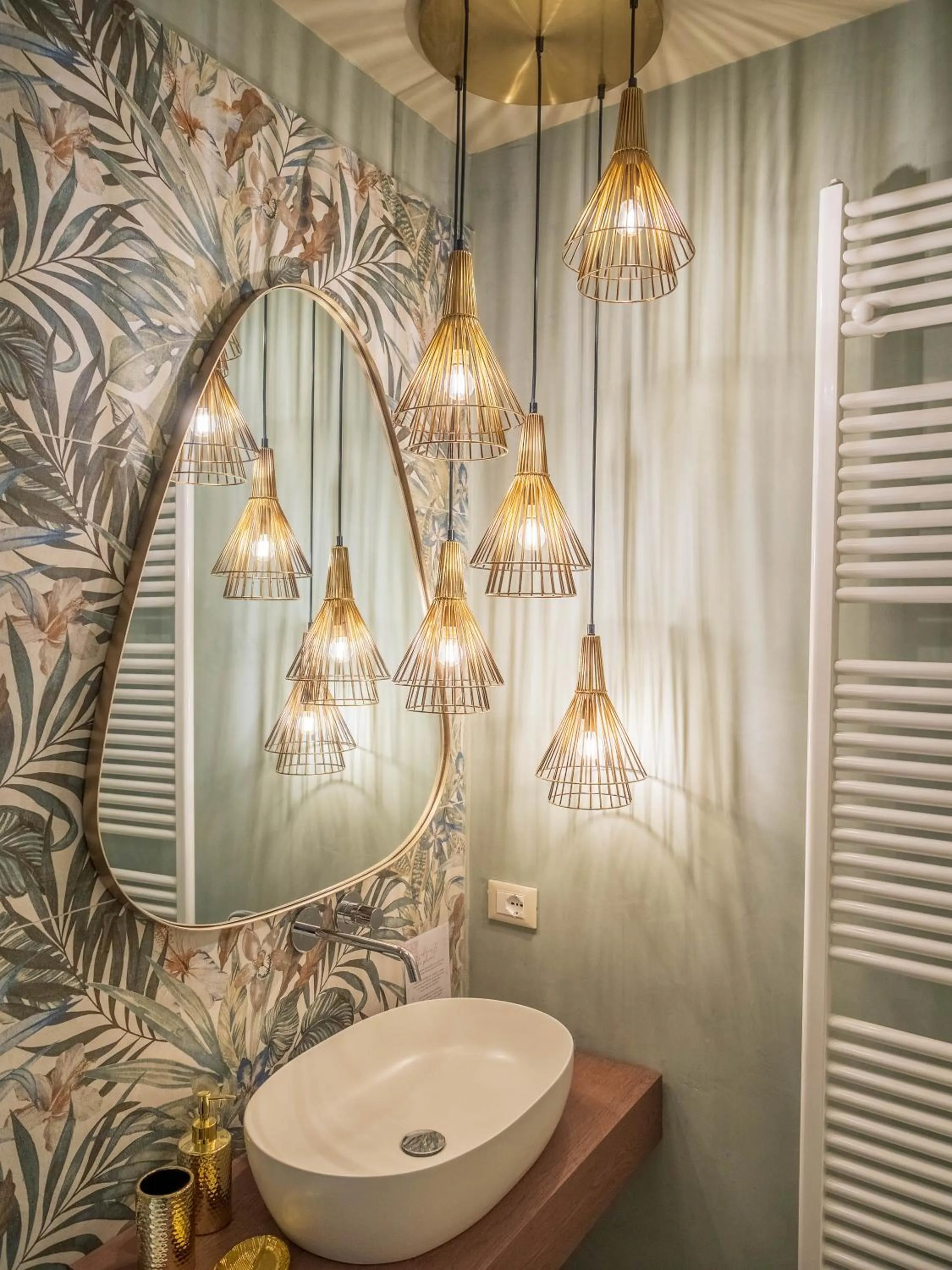 Blossoms of Siena, Adults Only