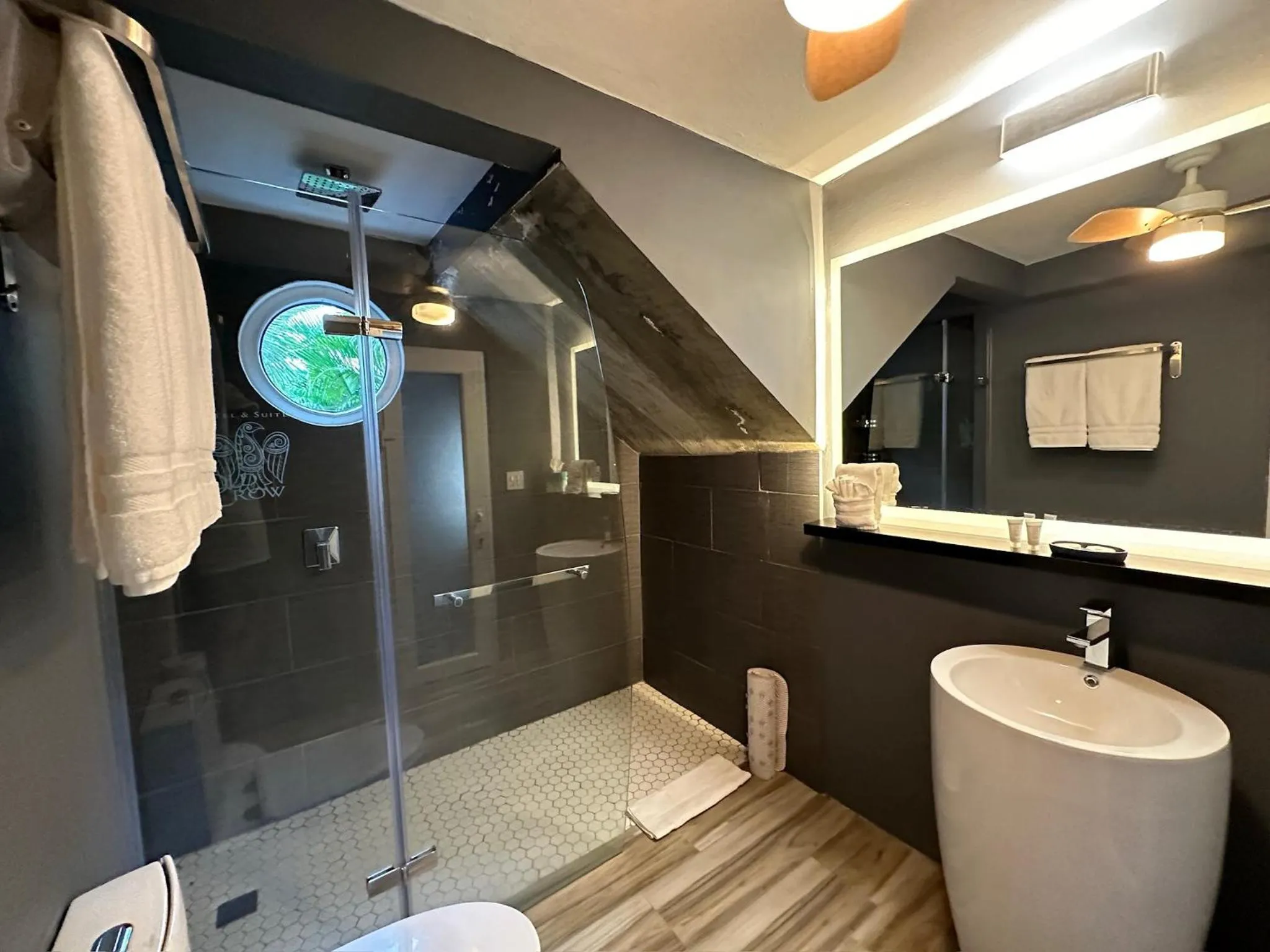 Bathroom in Old Crow Hotel and Suites