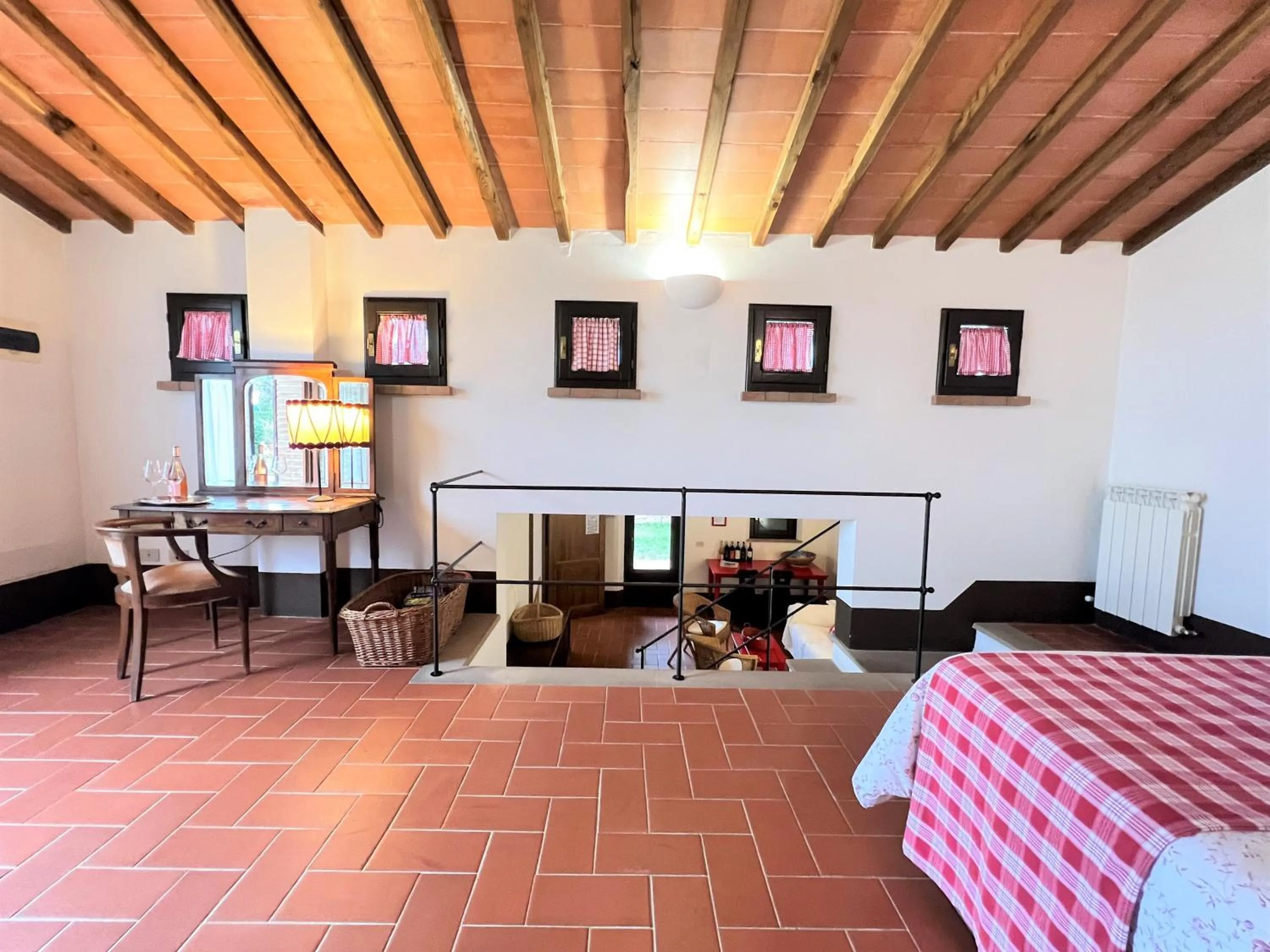 Seating area, Bed in Fattoria Lornano Winery