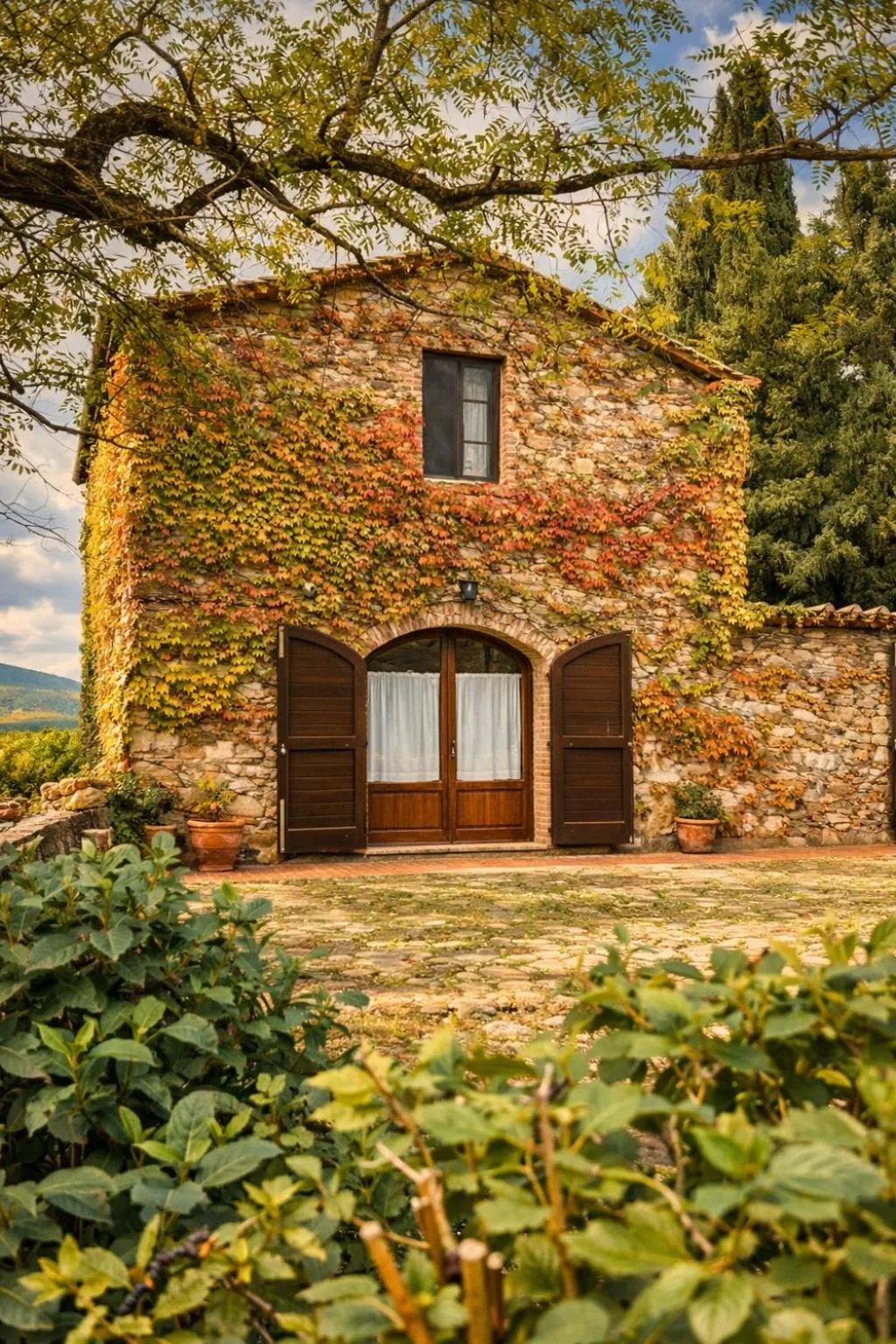 Property building in Fattoria Lornano Winery