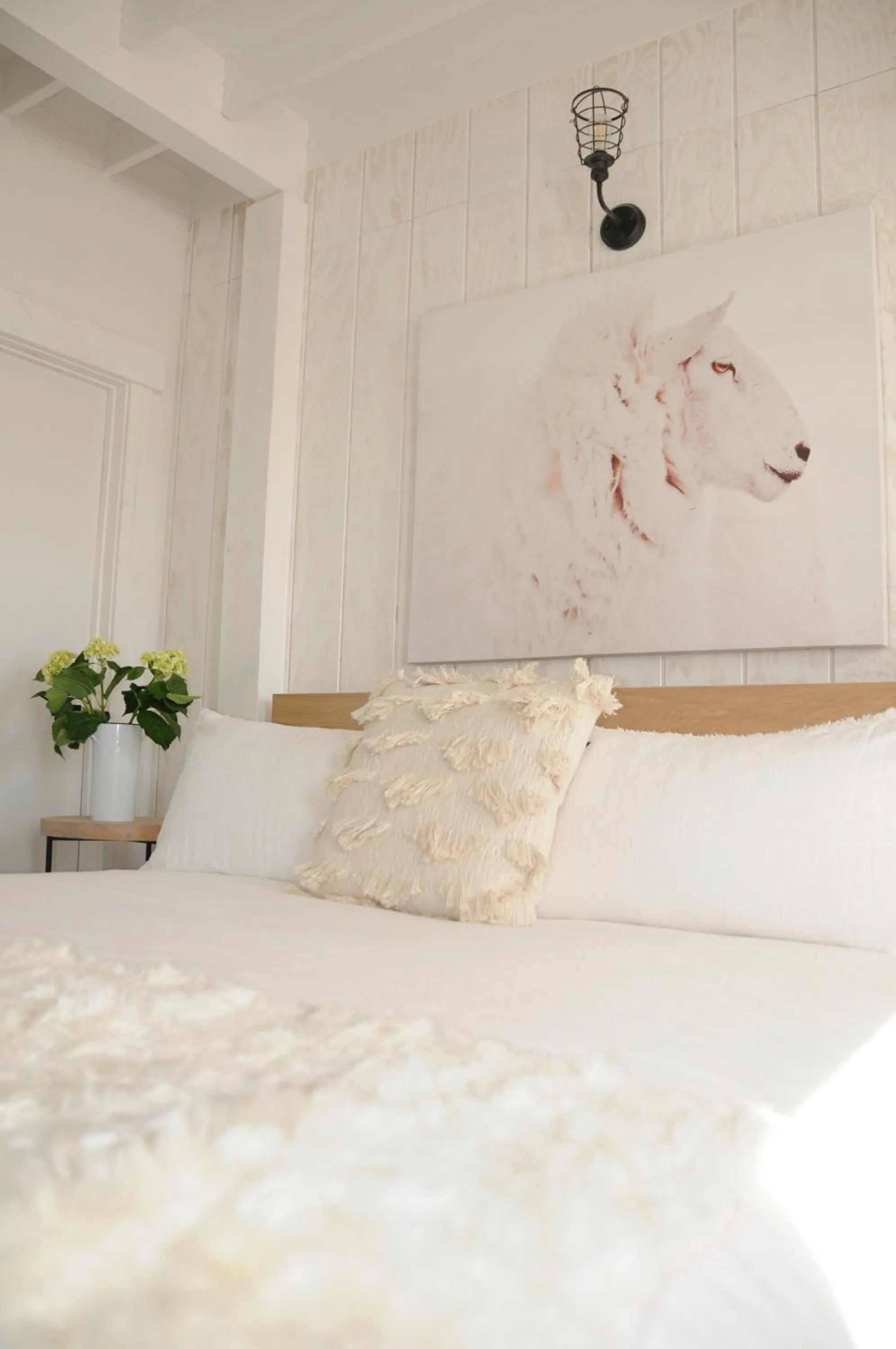 Bed in Inn Santa Clara