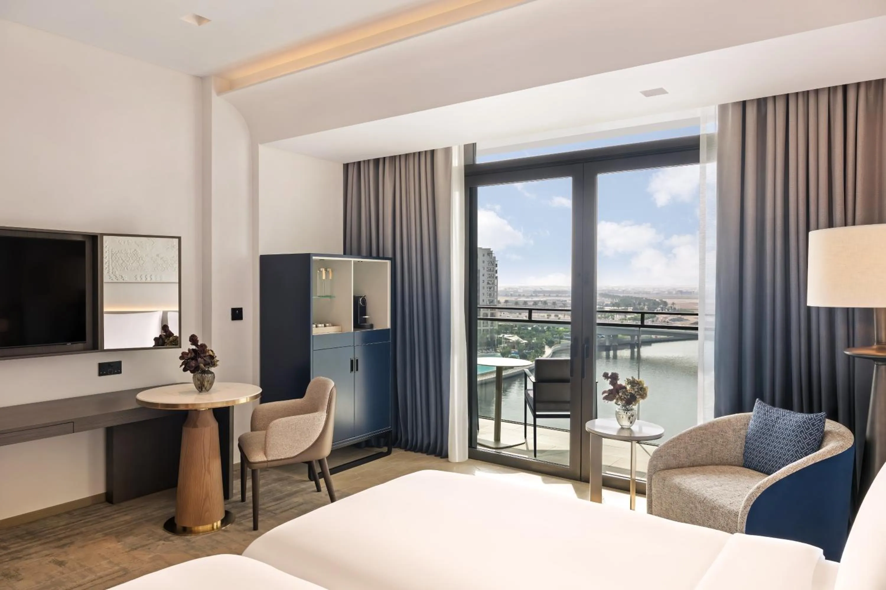 View (from property/room), Bed in Palace Dubai Creek Harbour