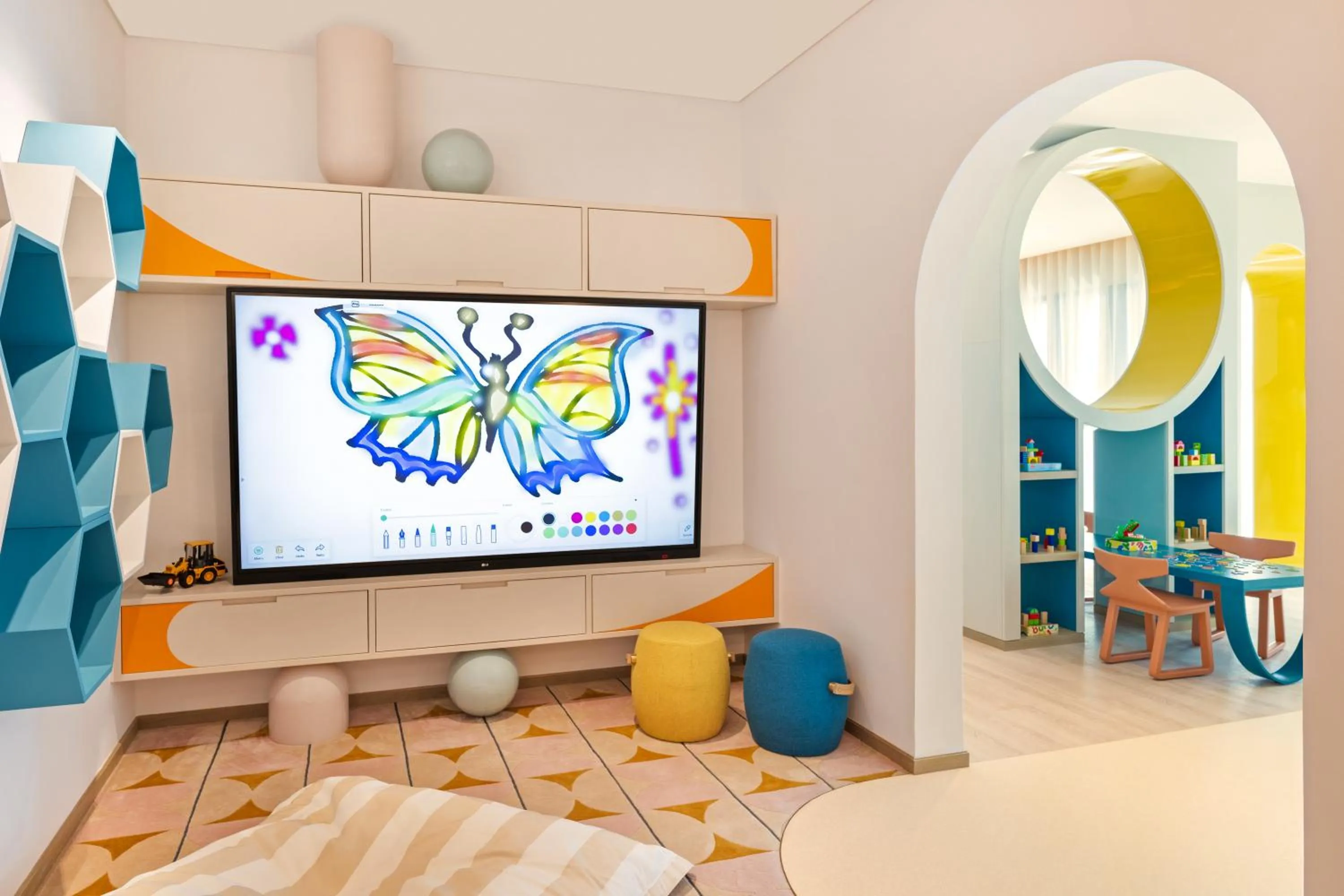 Kids's club in Palace Dubai Creek Harbour