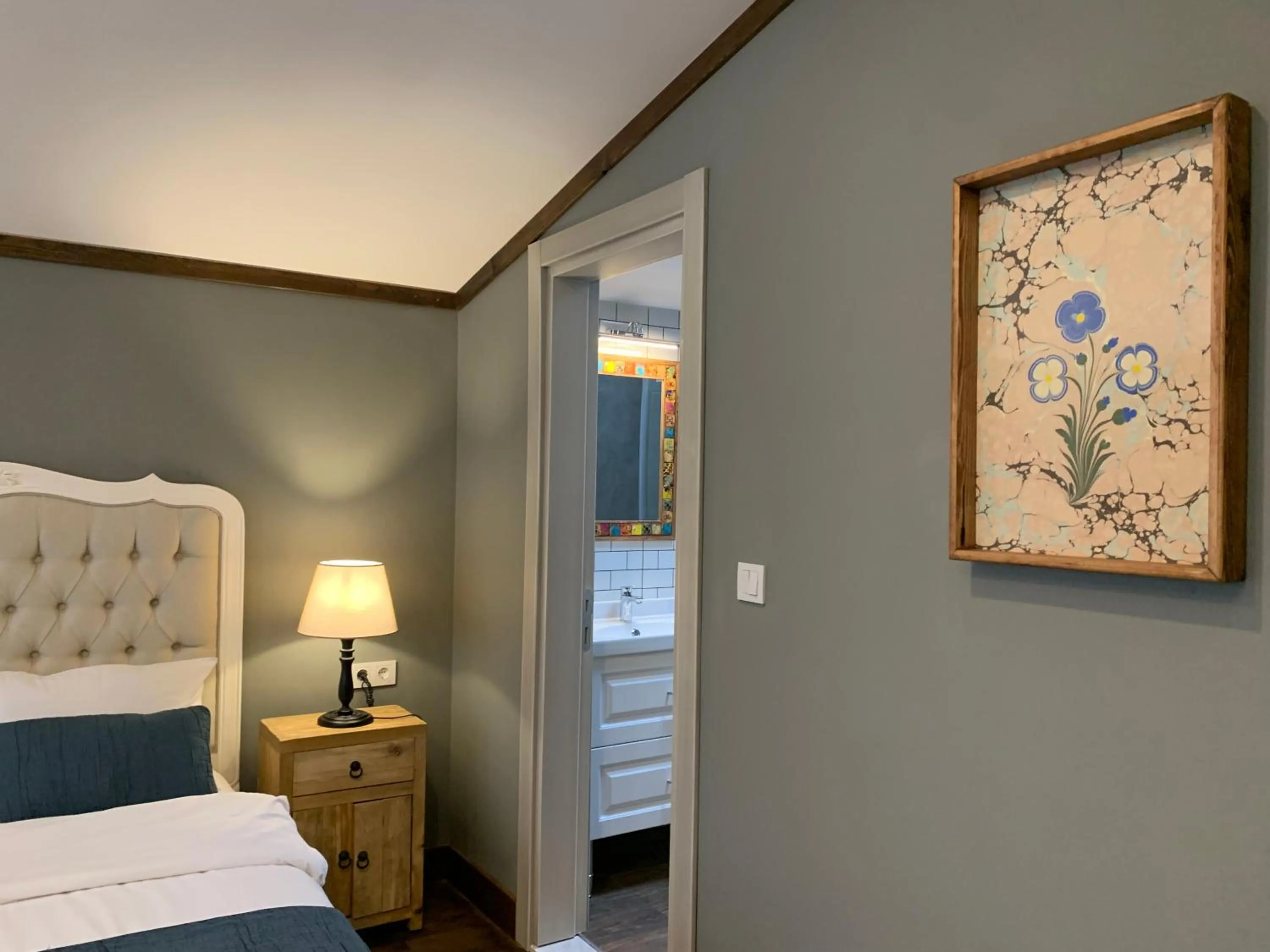 Decorative detail, Bed in Loka Suites