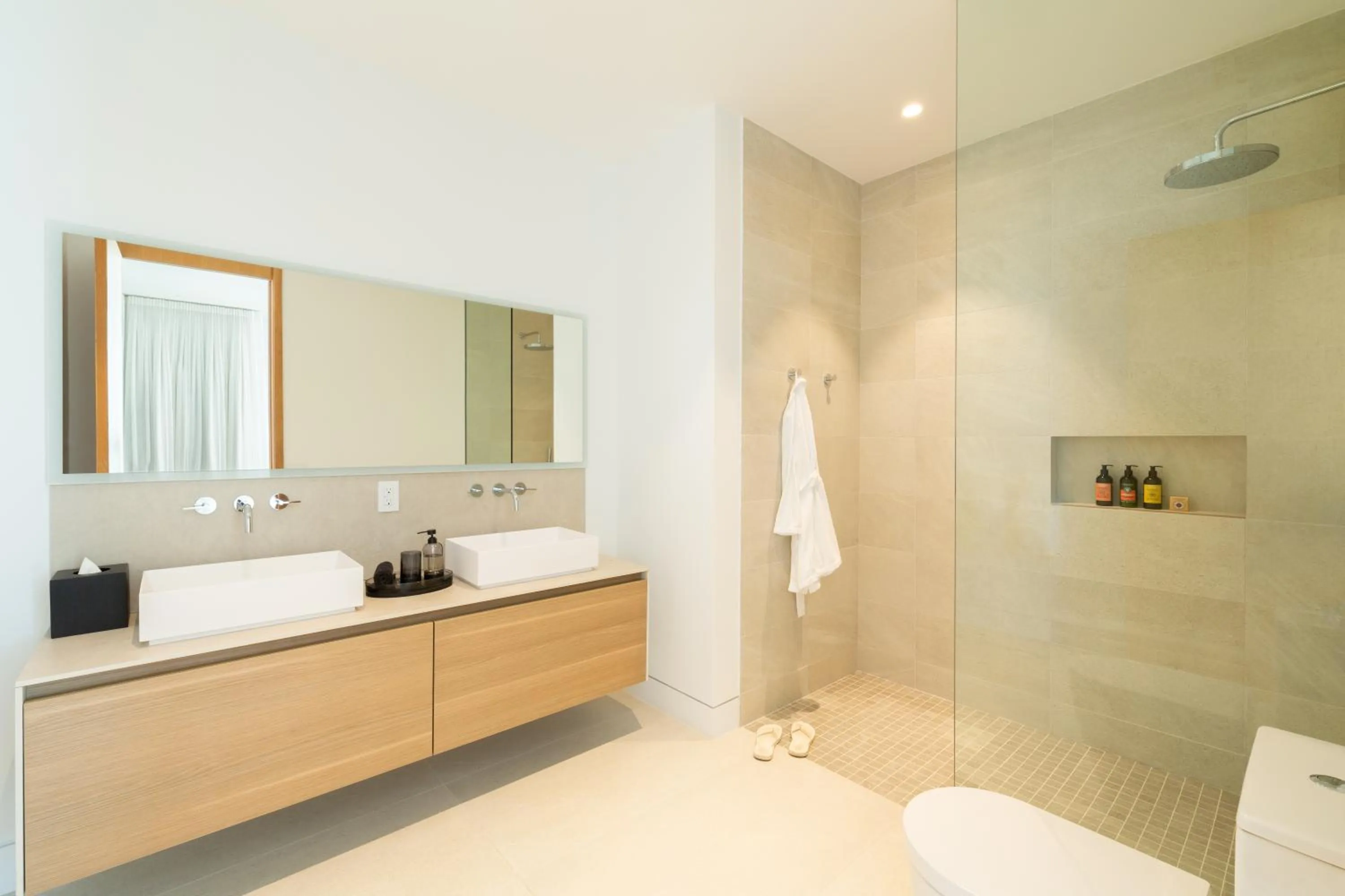 Bathroom in South Bank