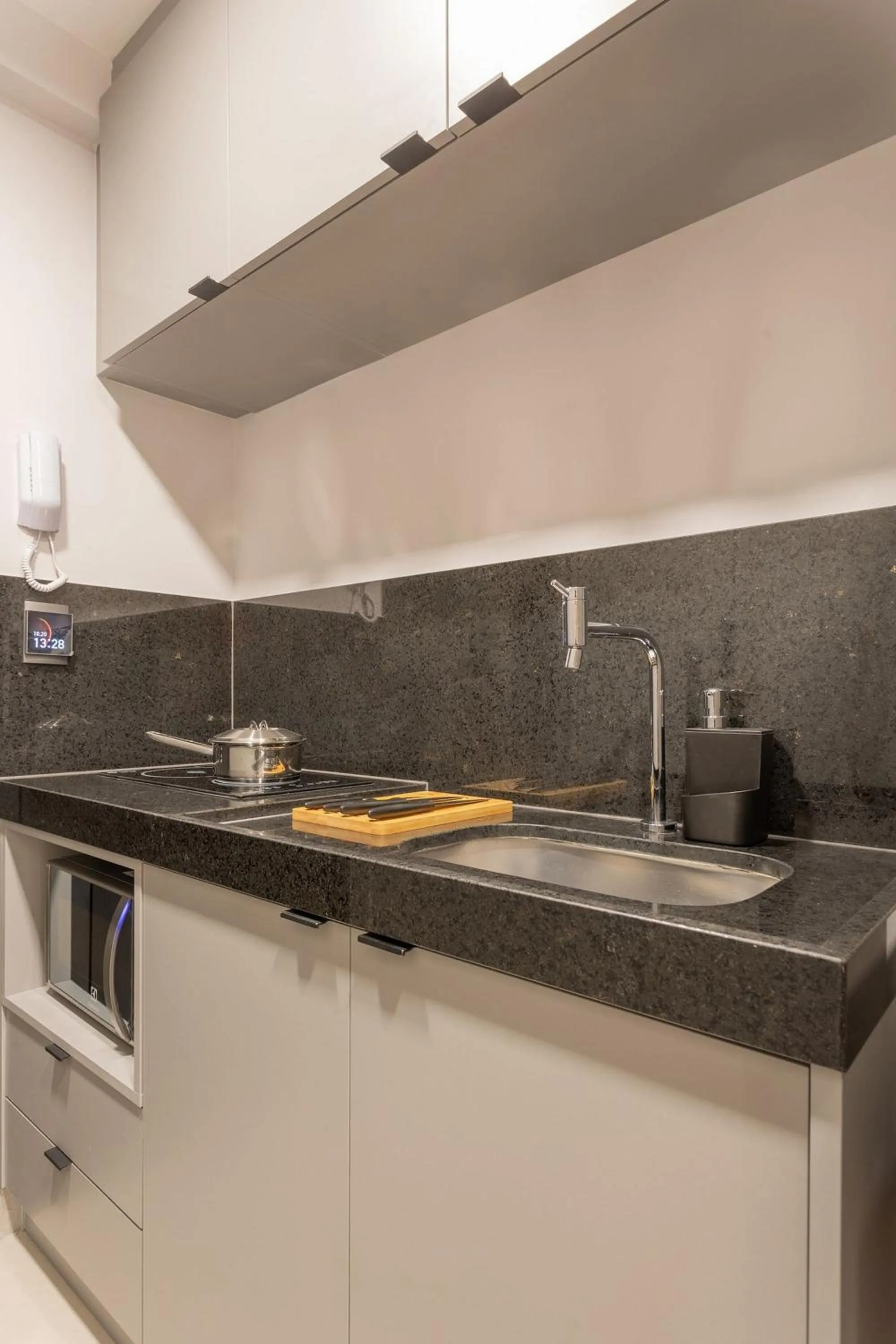 Kitchen or kitchenette in Way Bossa #F2 - Studio no Bessa By Carpediem