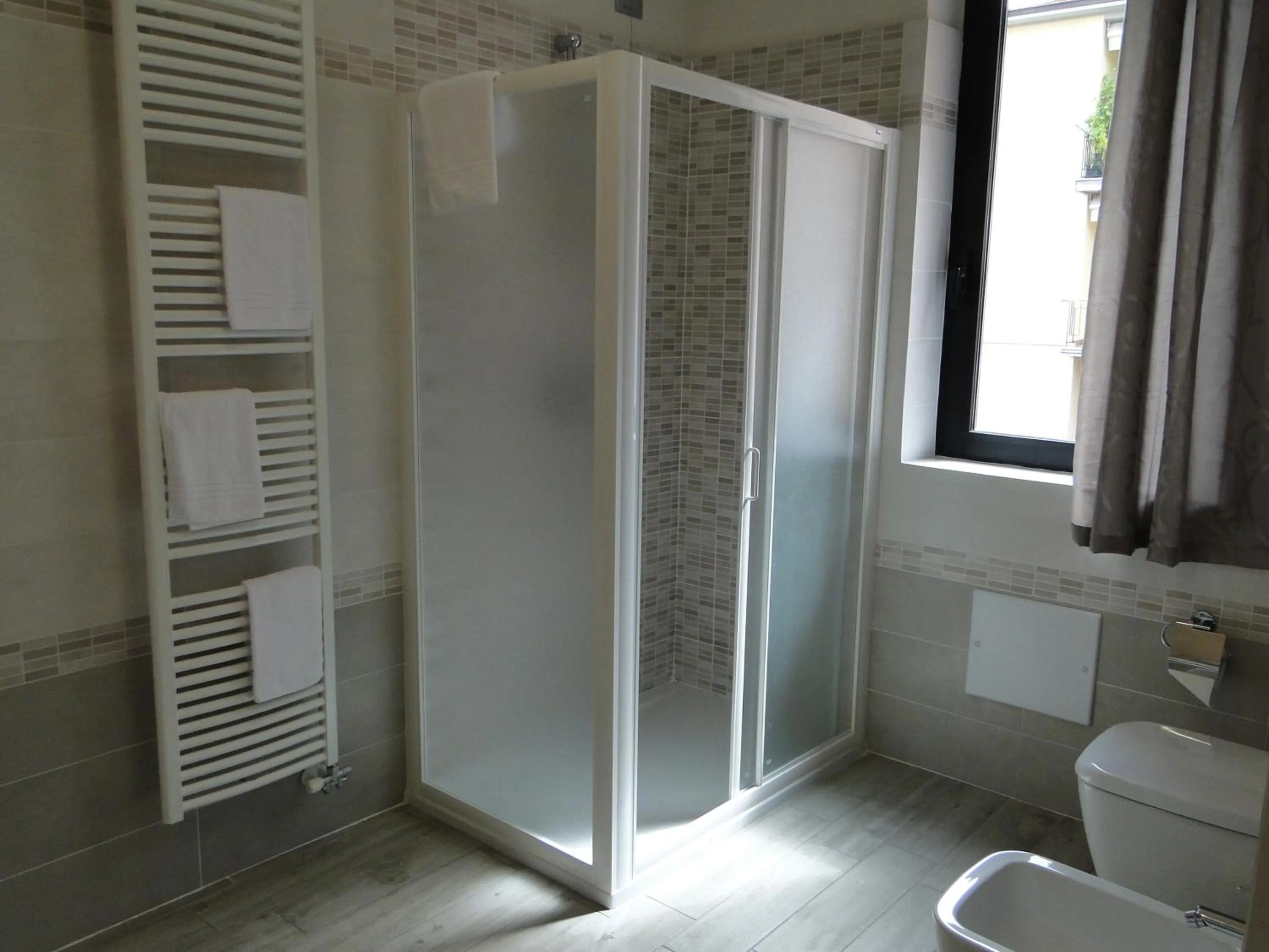 Bathroom in Hotel Moderno