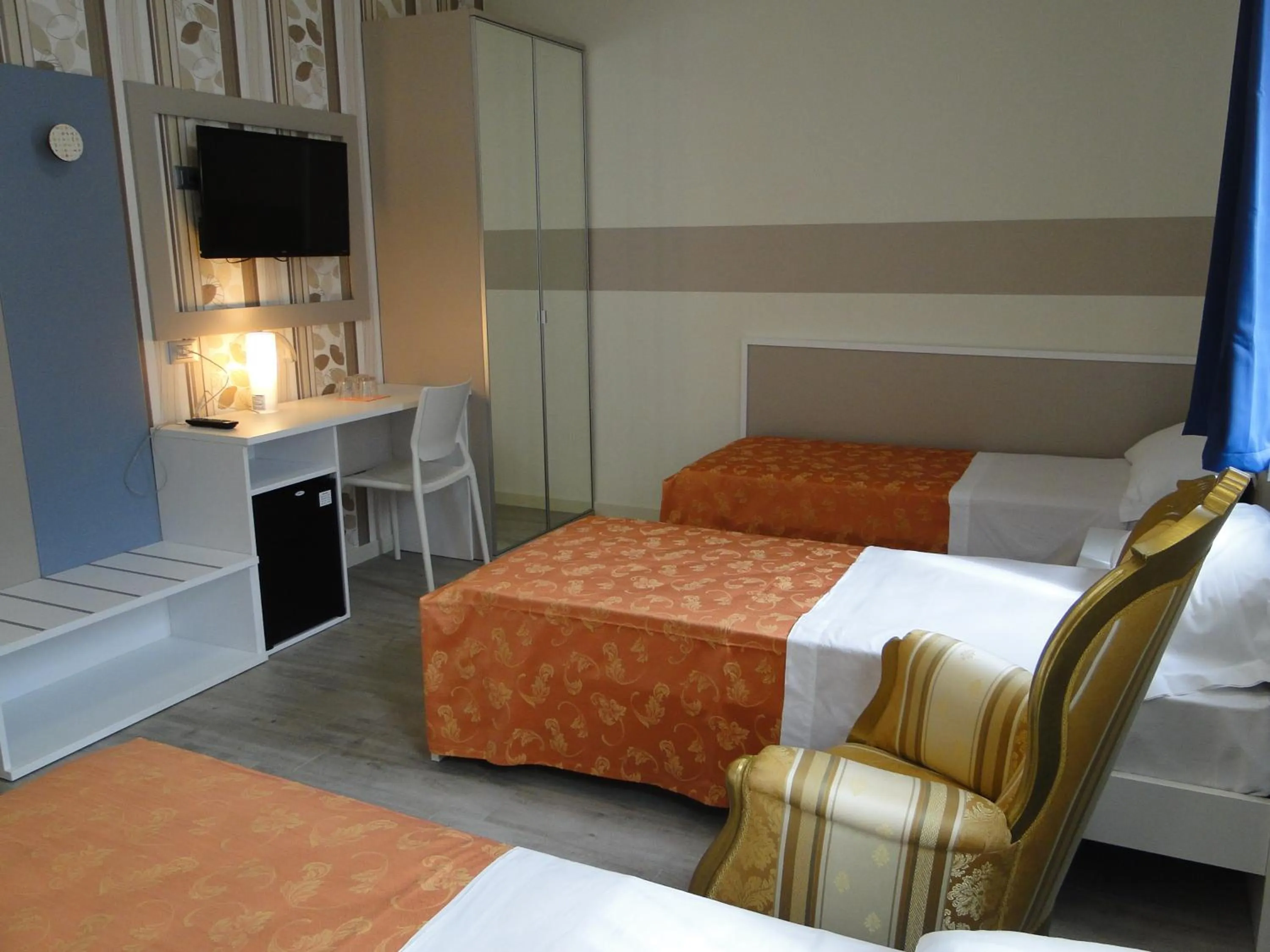 Bedroom, Bed in Hotel Moderno