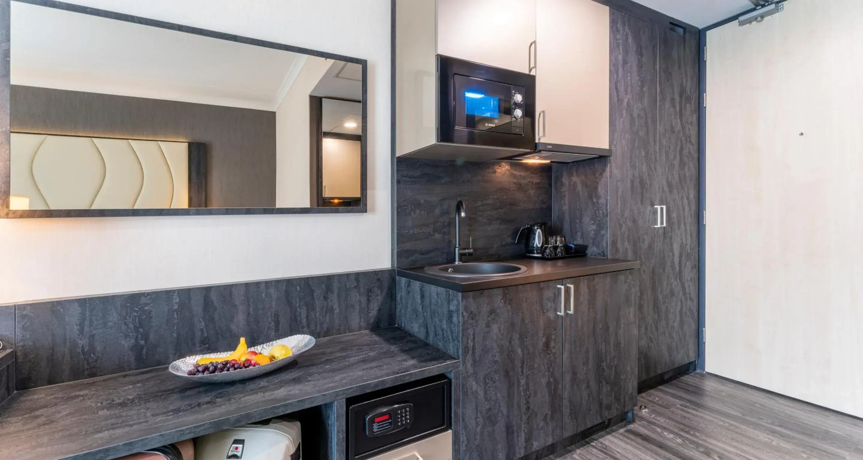 Standard Single Room in PLAZA Premium Grand Winston Standard Single Room in PLAZA Premium Grand Winston