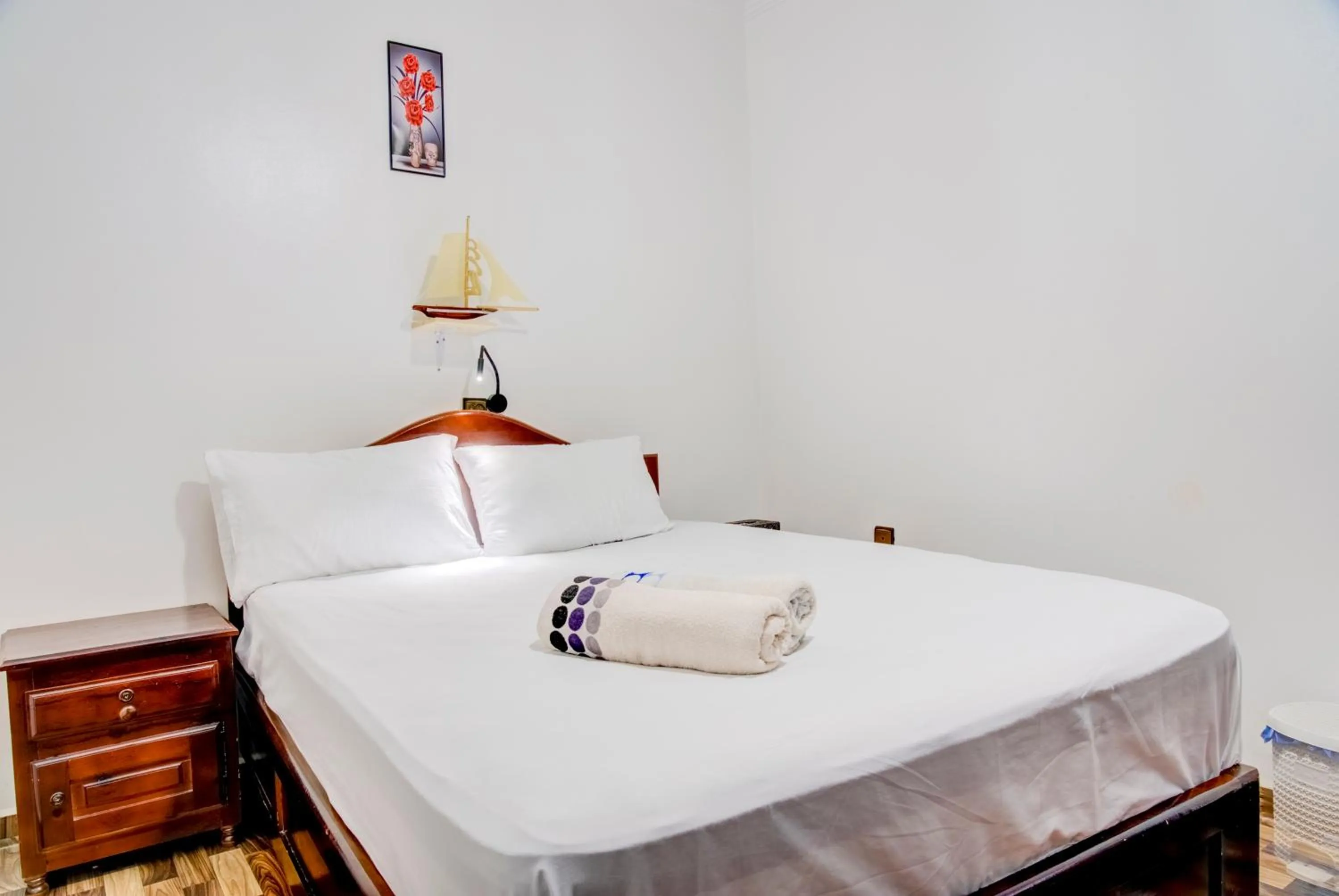 Bedroom, Bed in Dinosaur Anza Surf House