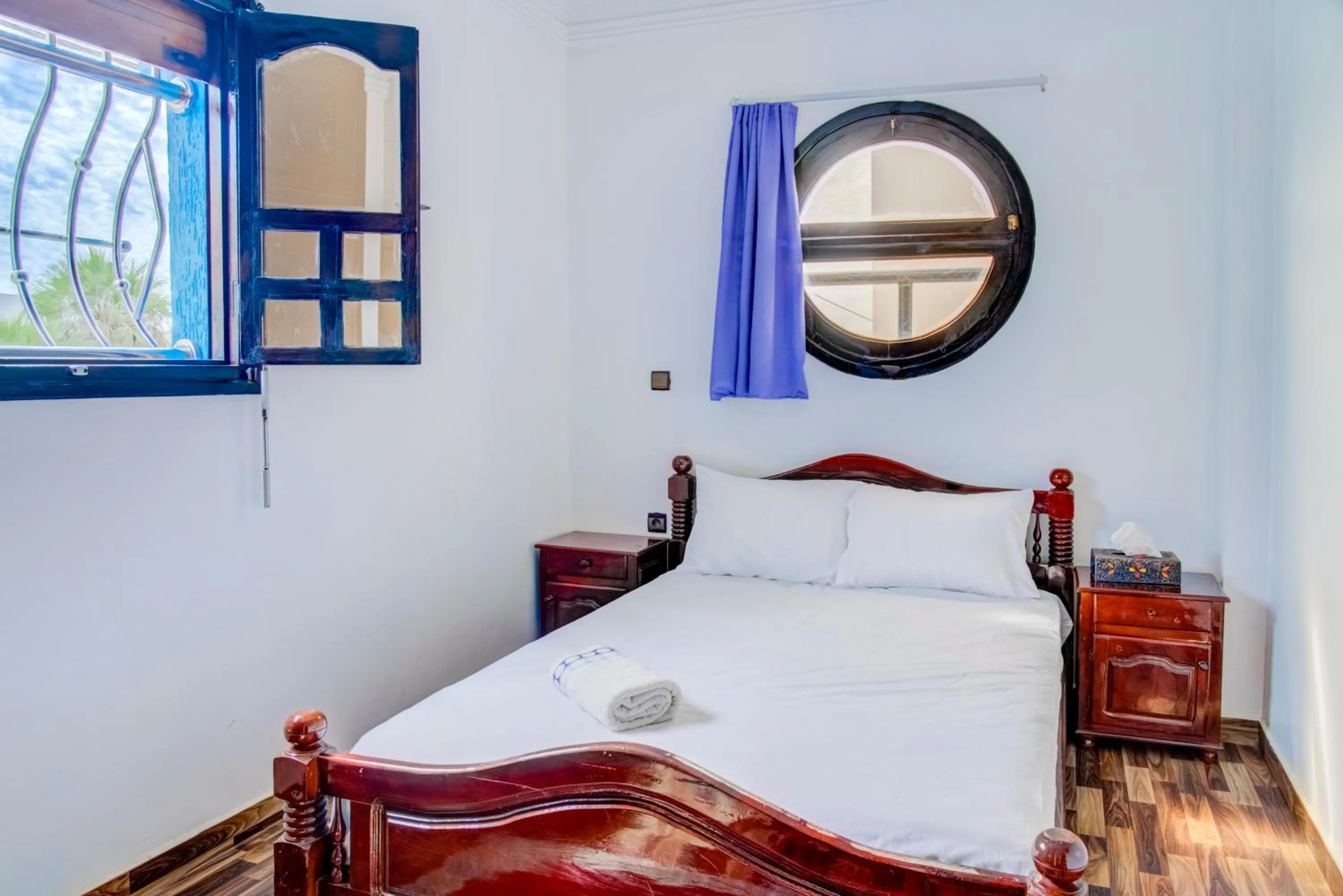 Bedroom, Bed in Dinosaur Anza Surf House