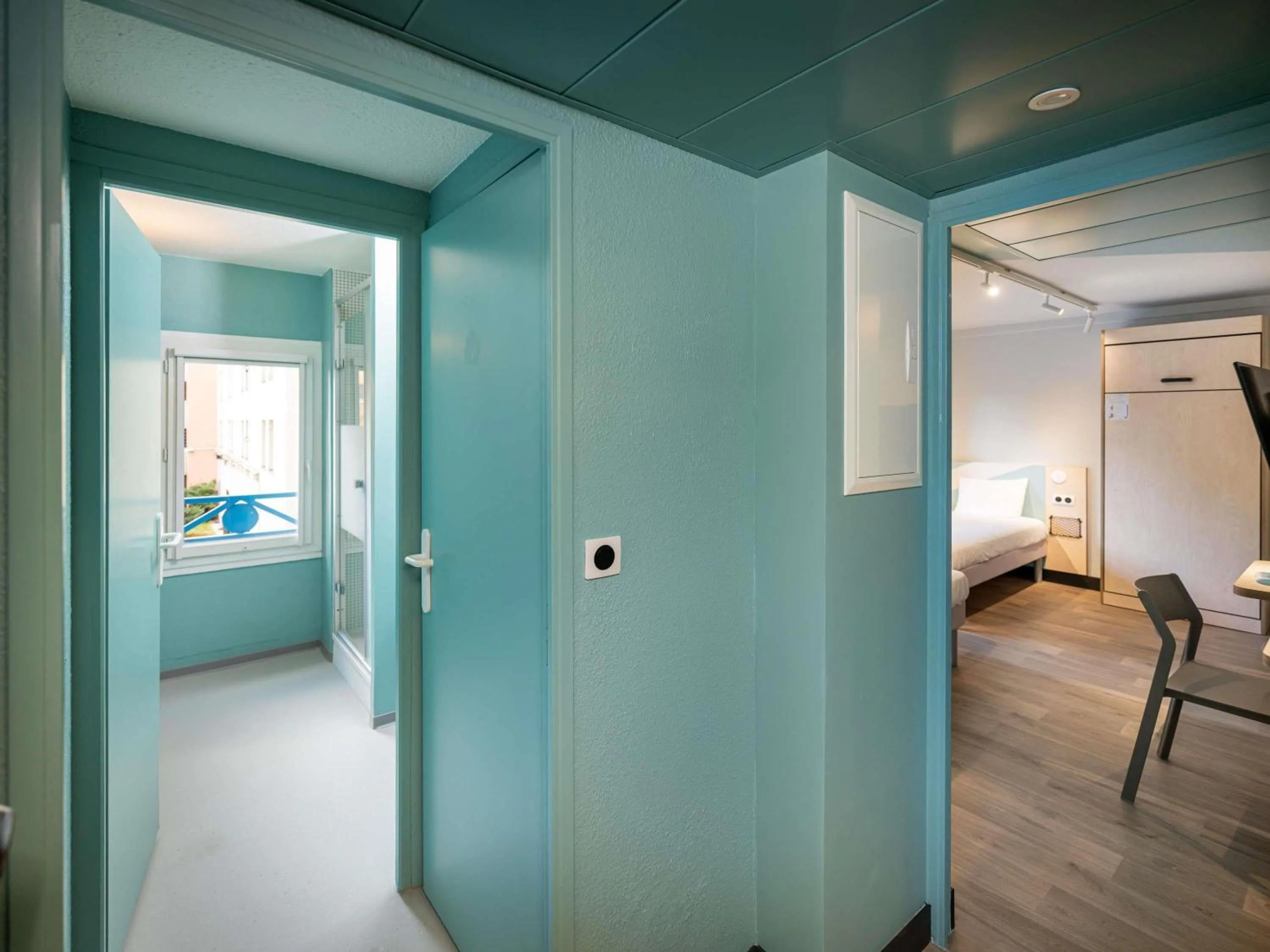 Bedroom, Bed in Ibis Budget Lyon Caluire Cité Internationale