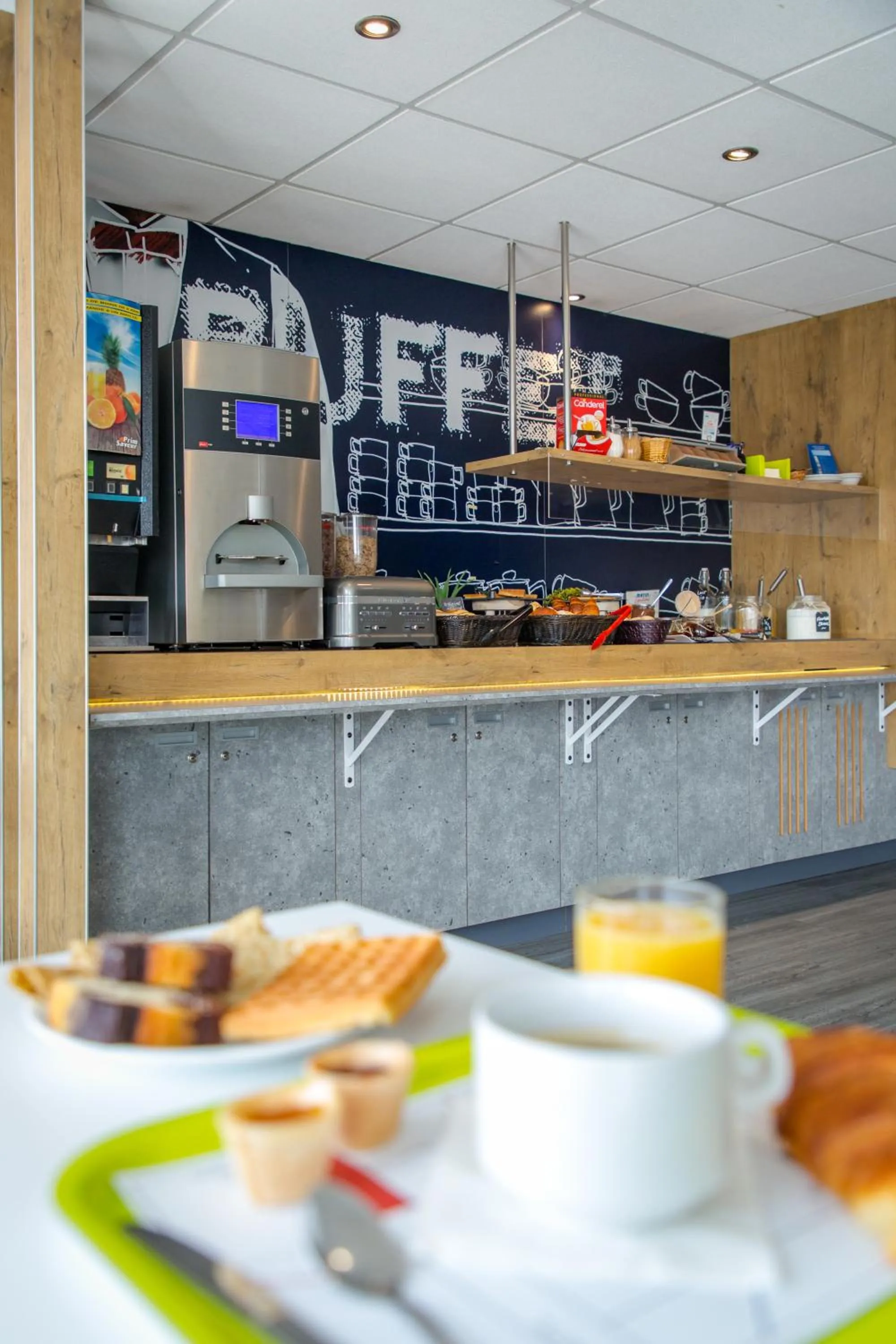 Continental breakfast in Ibis Budget Fréjus St Raphaël centre