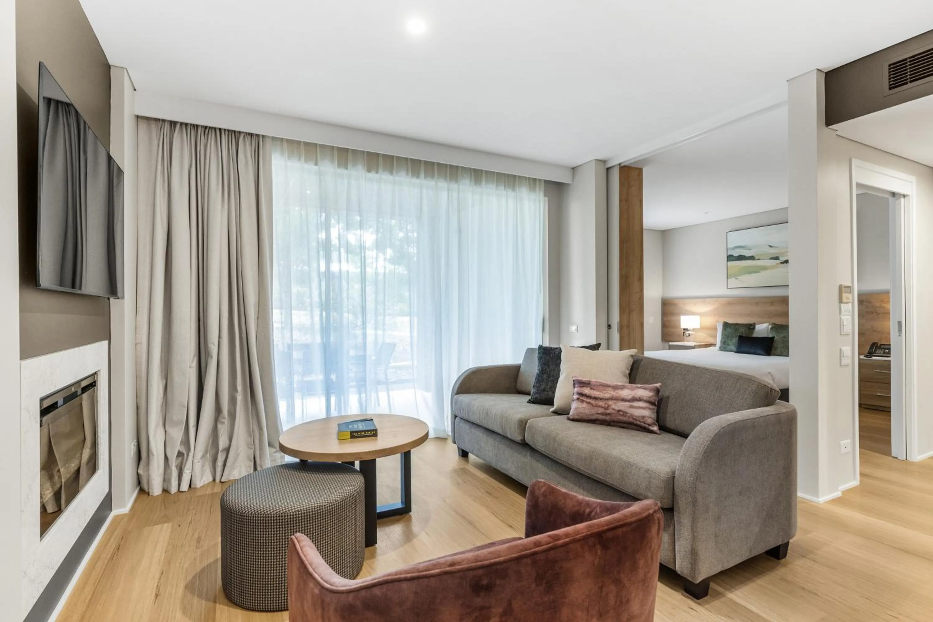 Lounge or bar in Peppers Hunter Valley - formerly Grand Mercure