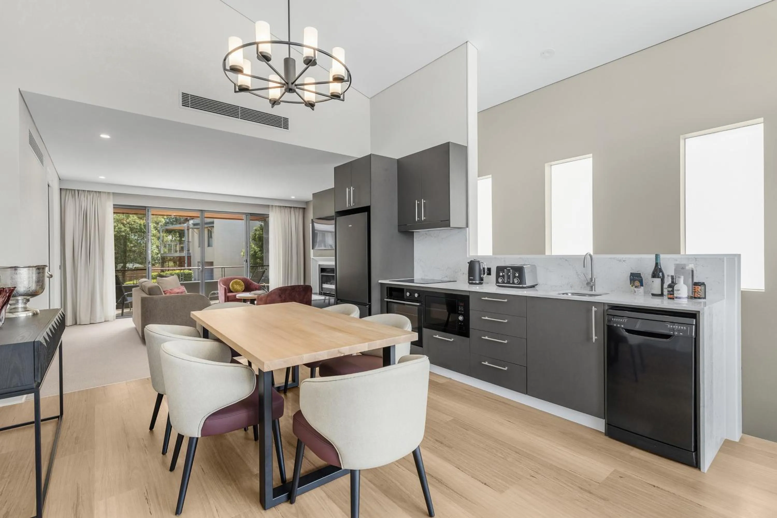 Dining area in Peppers Hunter Valley - formerly Grand Mercure