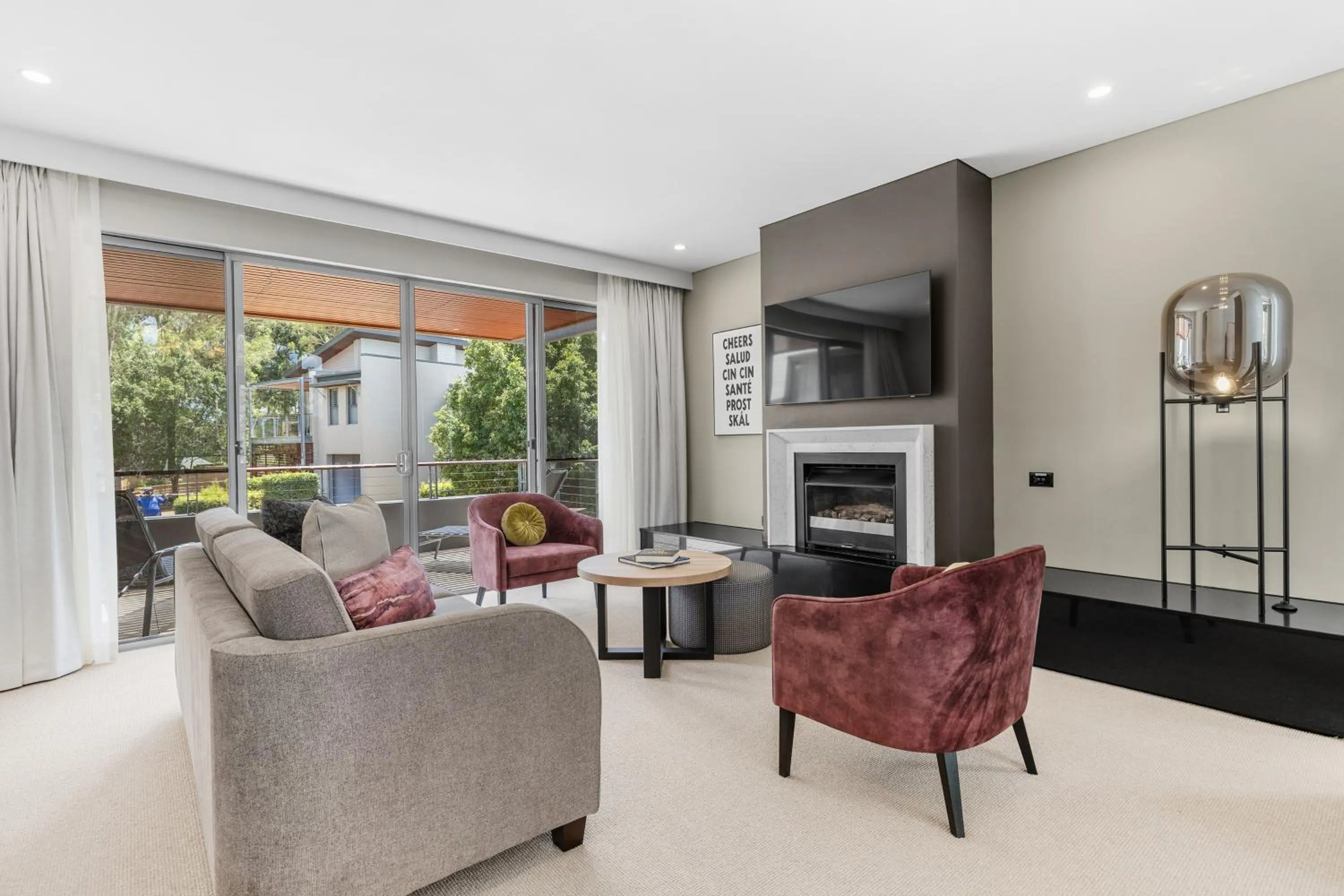 Lounge or bar in Peppers Hunter Valley - formerly Grand Mercure