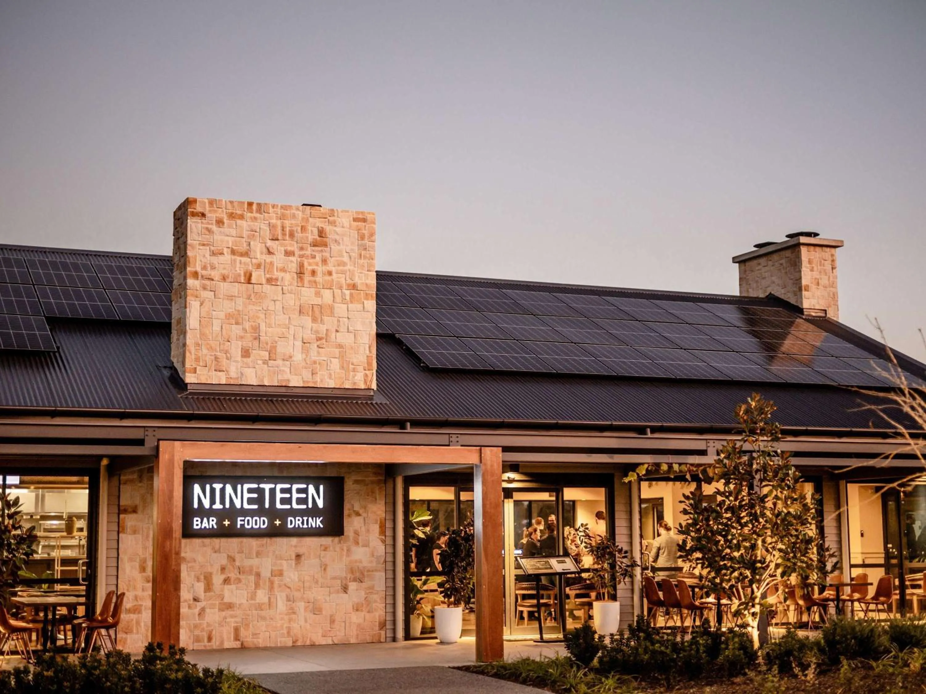 Lounge or bar in Peppers Hunter Valley - formerly Grand Mercure