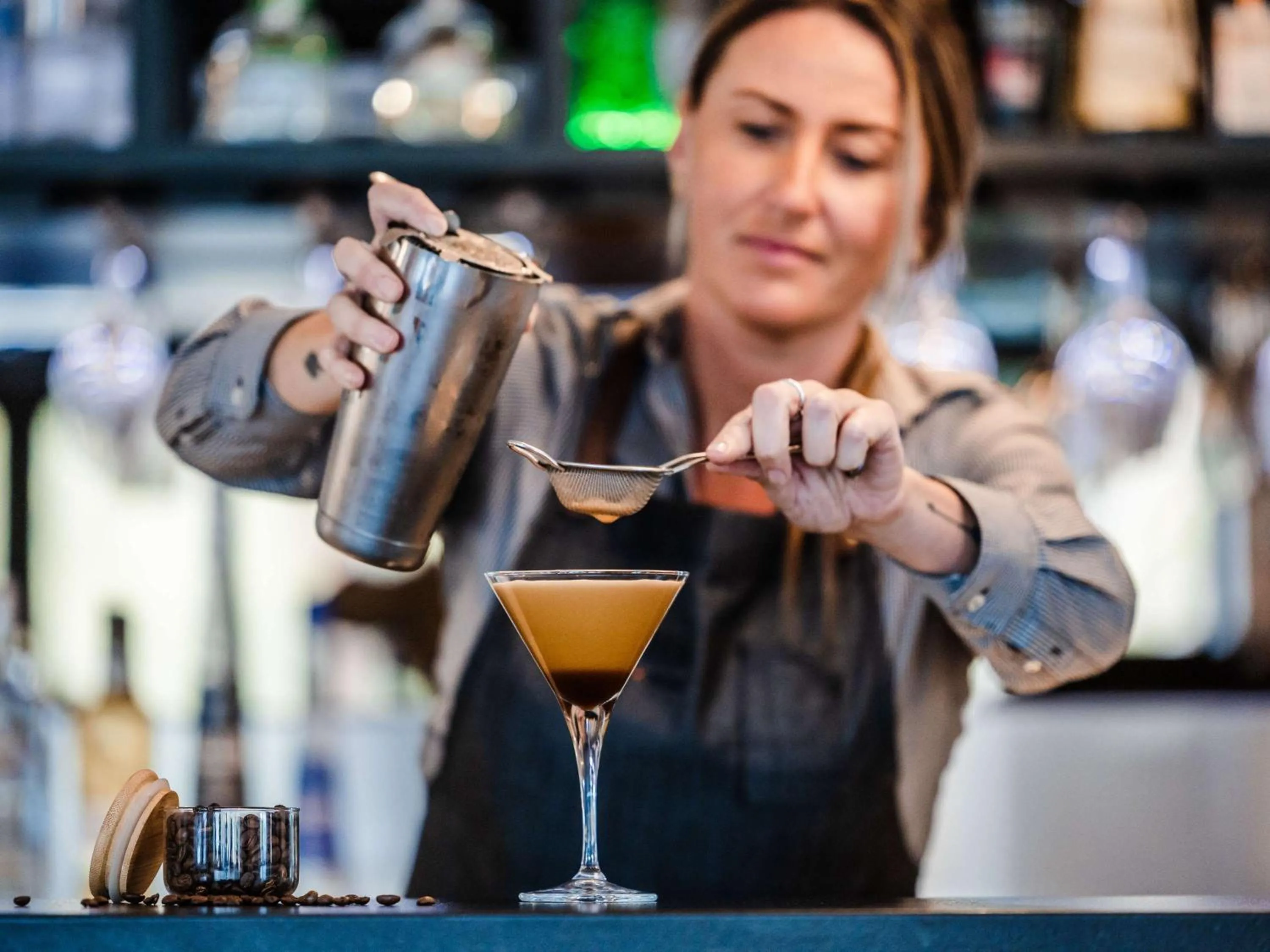 Lounge or bar in Peppers Hunter Valley - formerly Grand Mercure