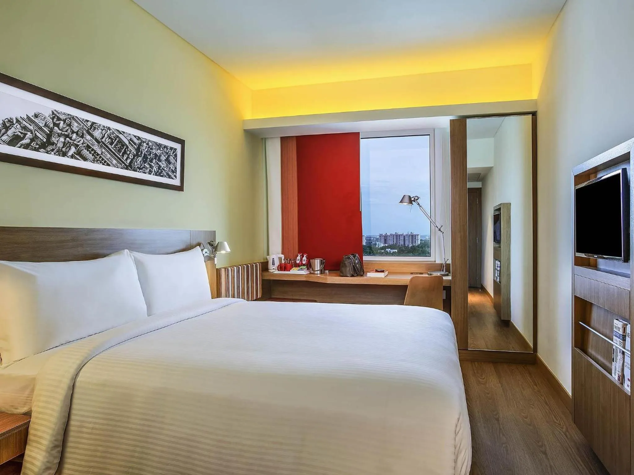 Bedroom, Bed in ibis Chennai Sipcot - An Accor Brand
