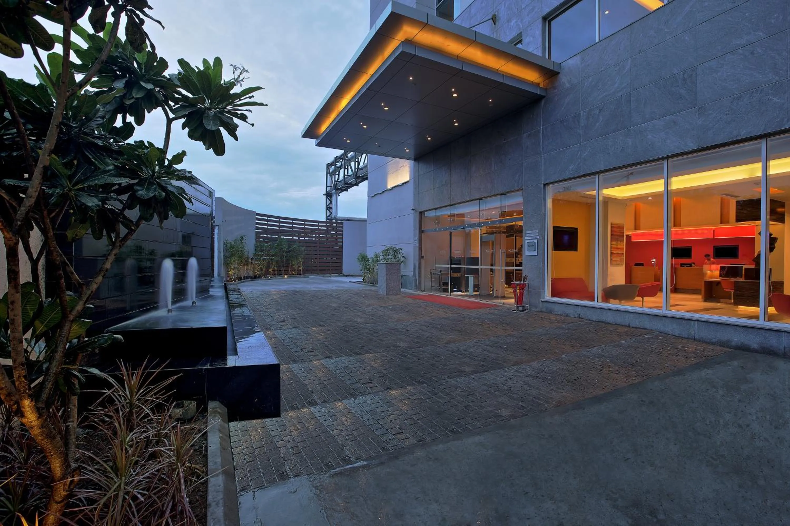 Facade/entrance in ibis Chennai Sipcot - An Accor Brand