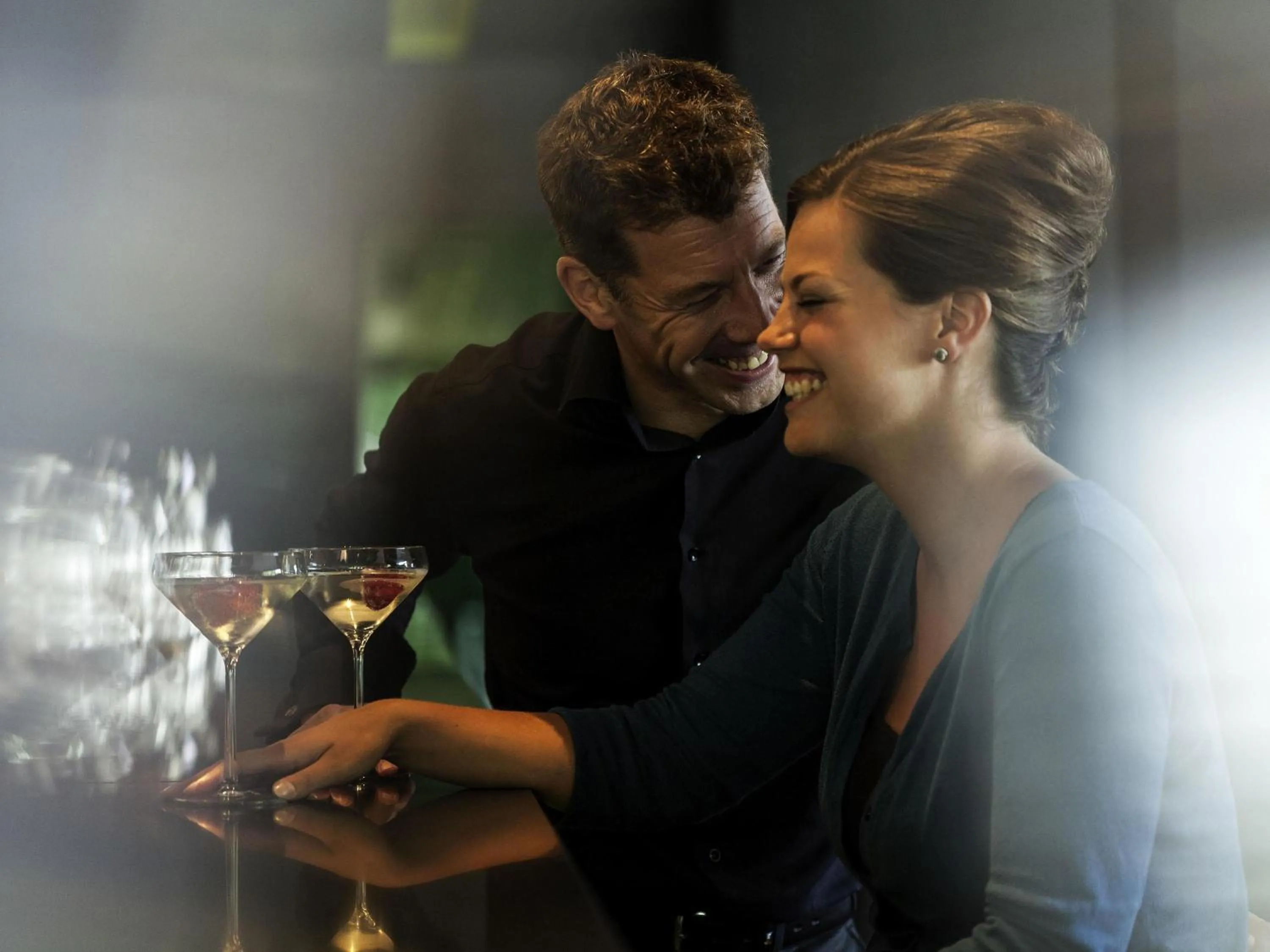 Lounge or bar in Novotel Chennai Sipcot