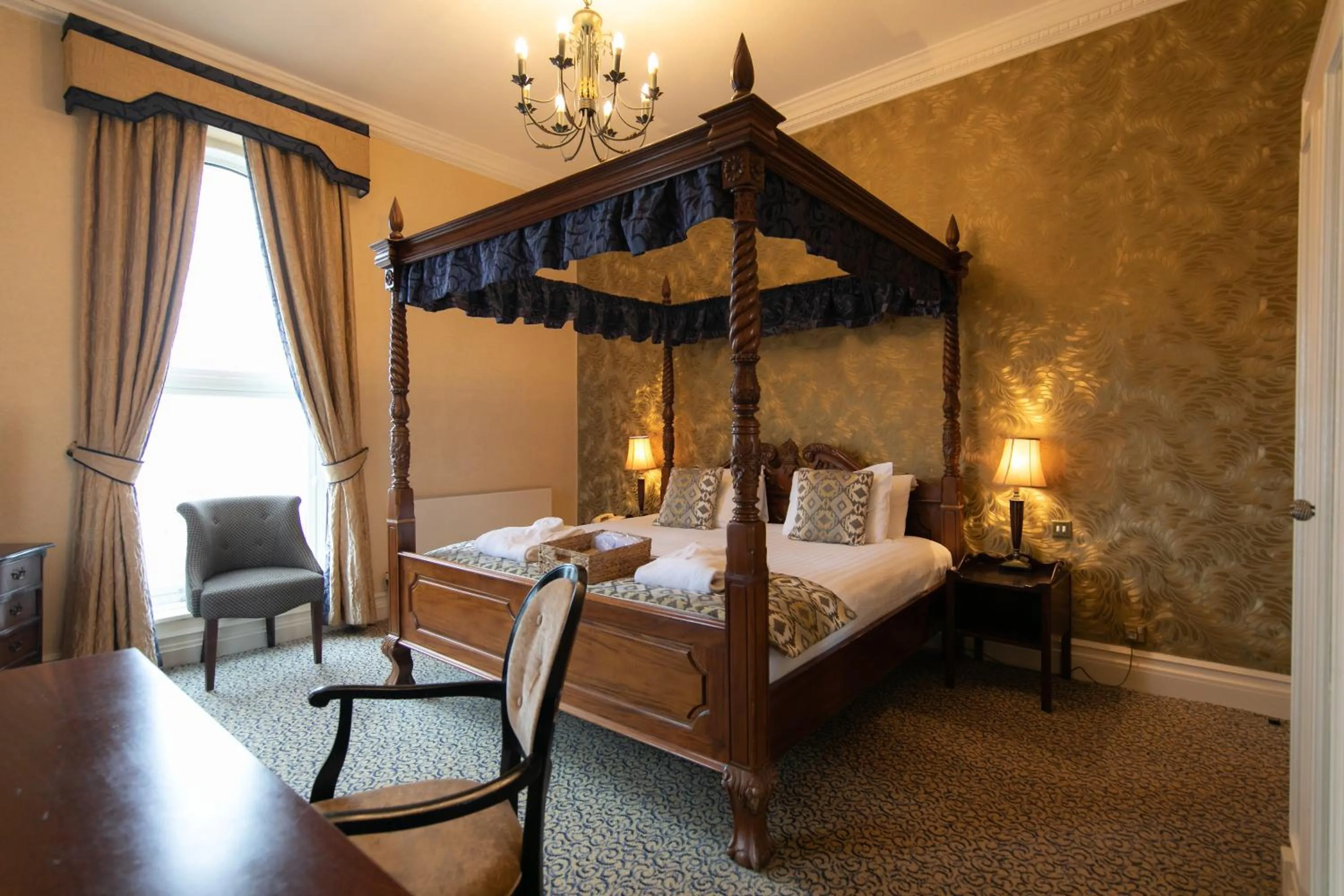 Bedroom, Bed in Imperial Hotel Blackpool