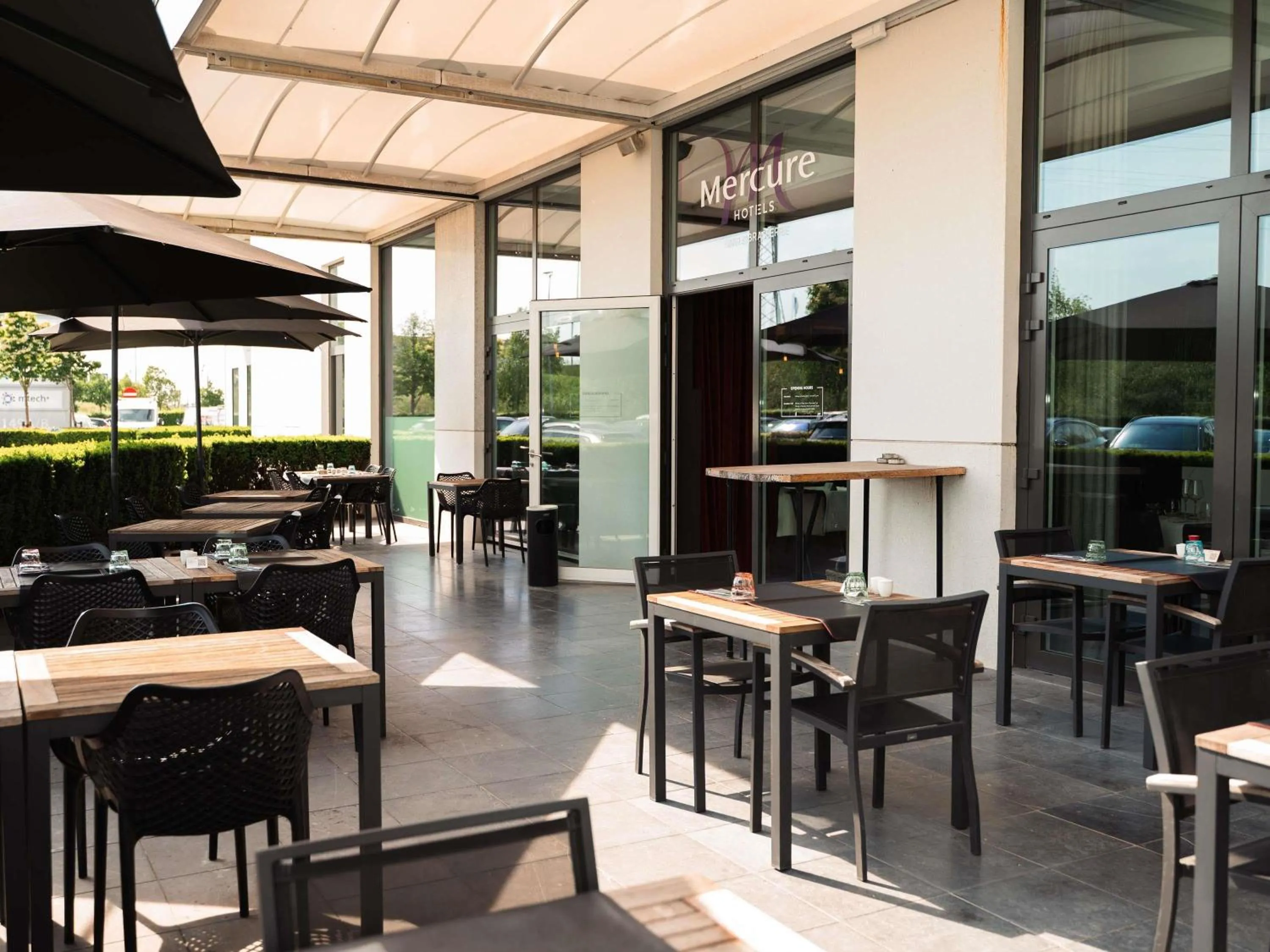 Restaurant/places to eat in Mercure Roeselare