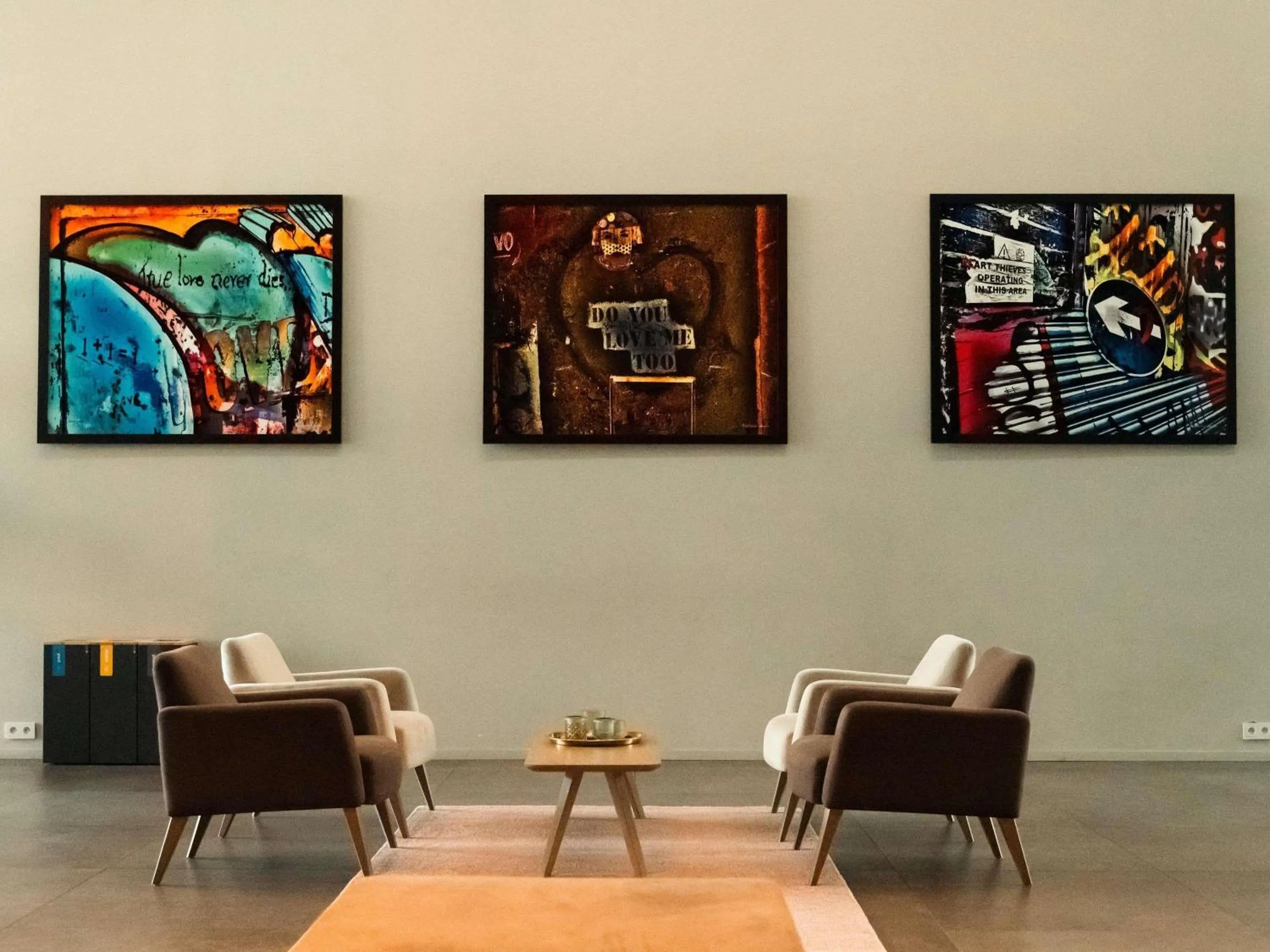 Property building in Mercure Roeselare