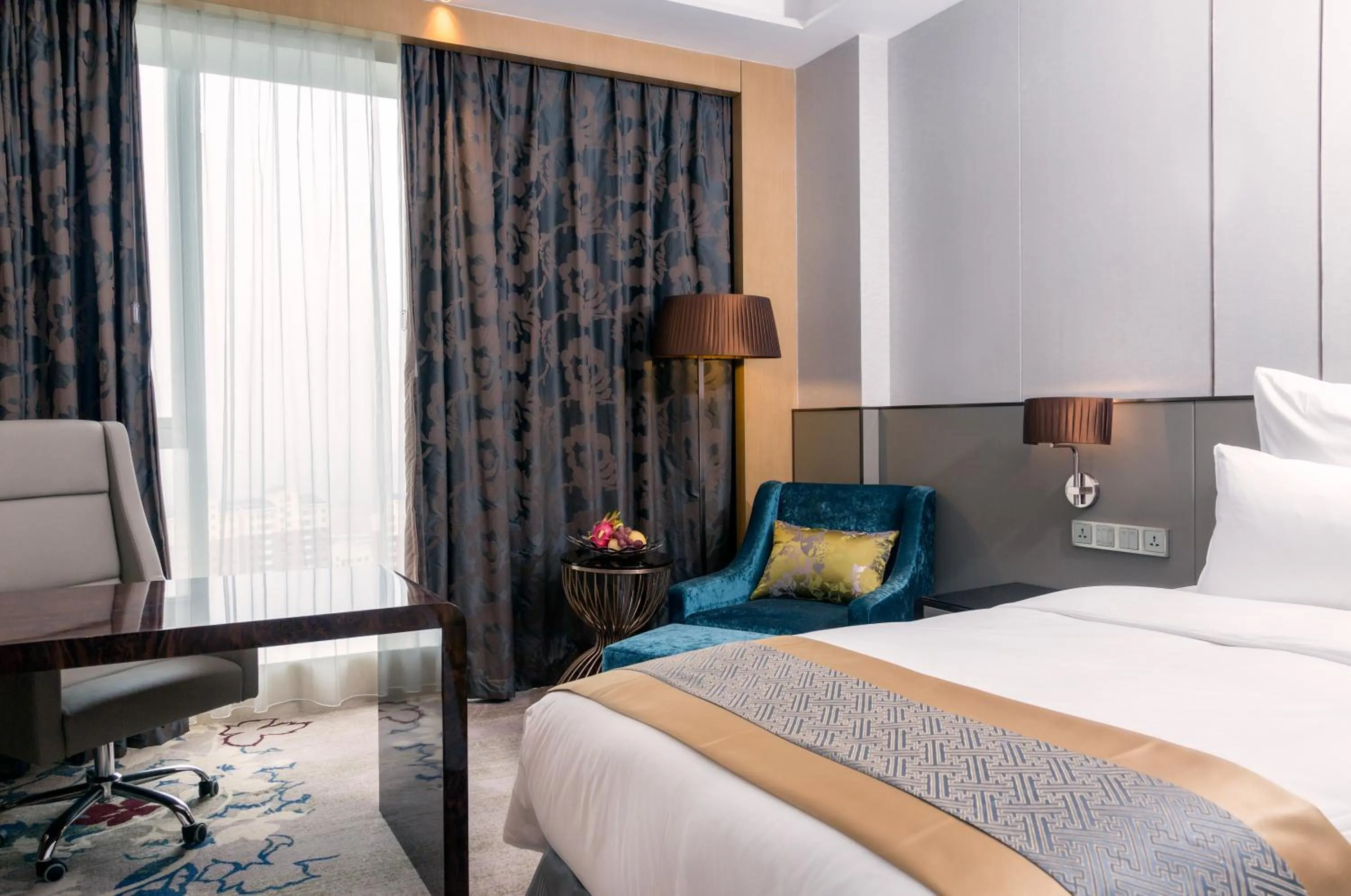 Decorative detail, Bed in Pullman Changshu Leeman