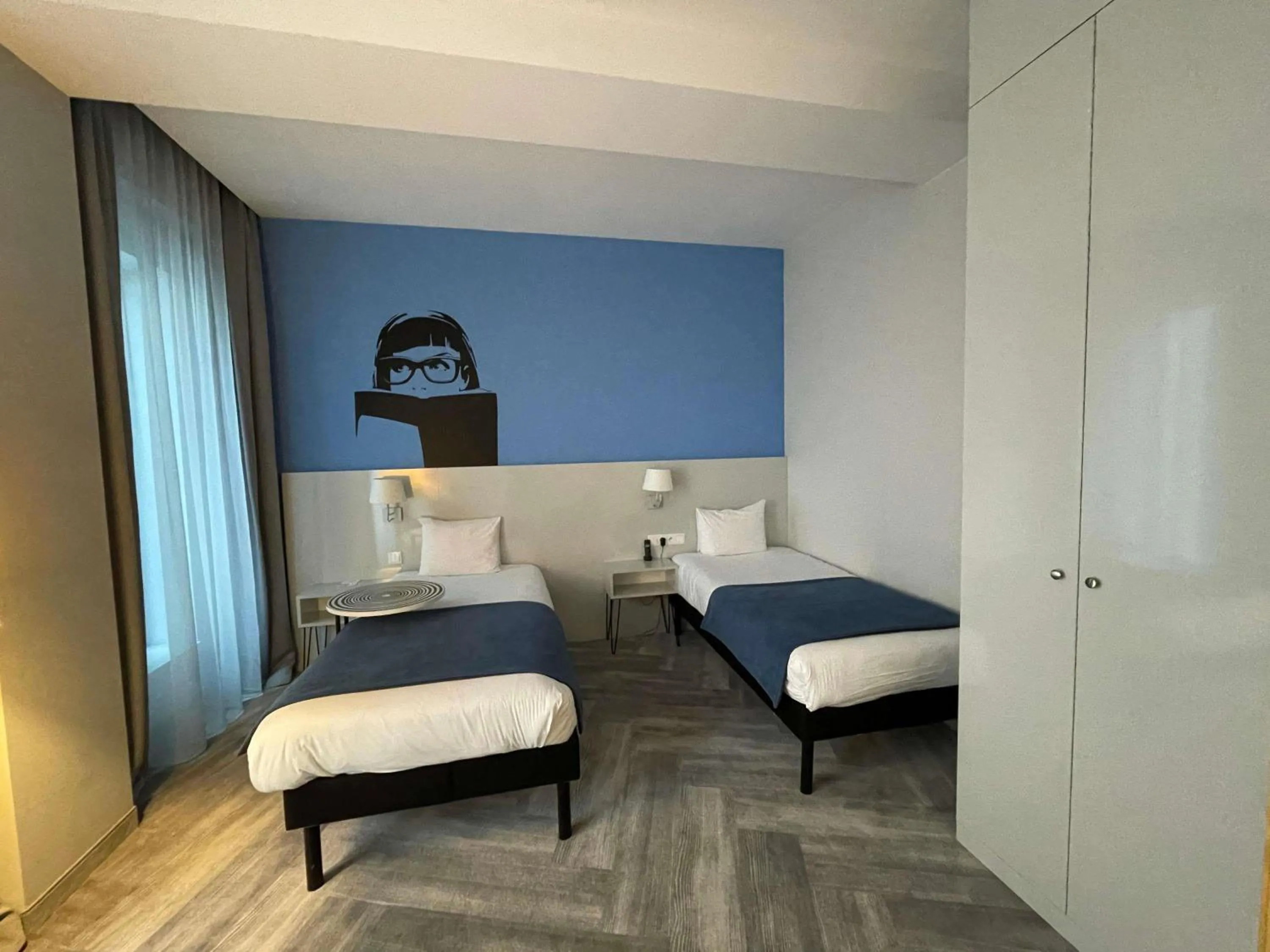 Bedroom, Bed in Ibis Styles Wroclaw Centrum