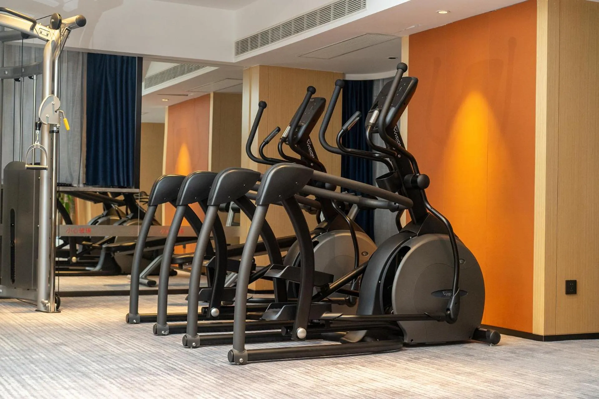 Fitness centre/facilities, Fitness Center/Facilities in Rezen Select Hotel Guangzhou Baiyun Airport