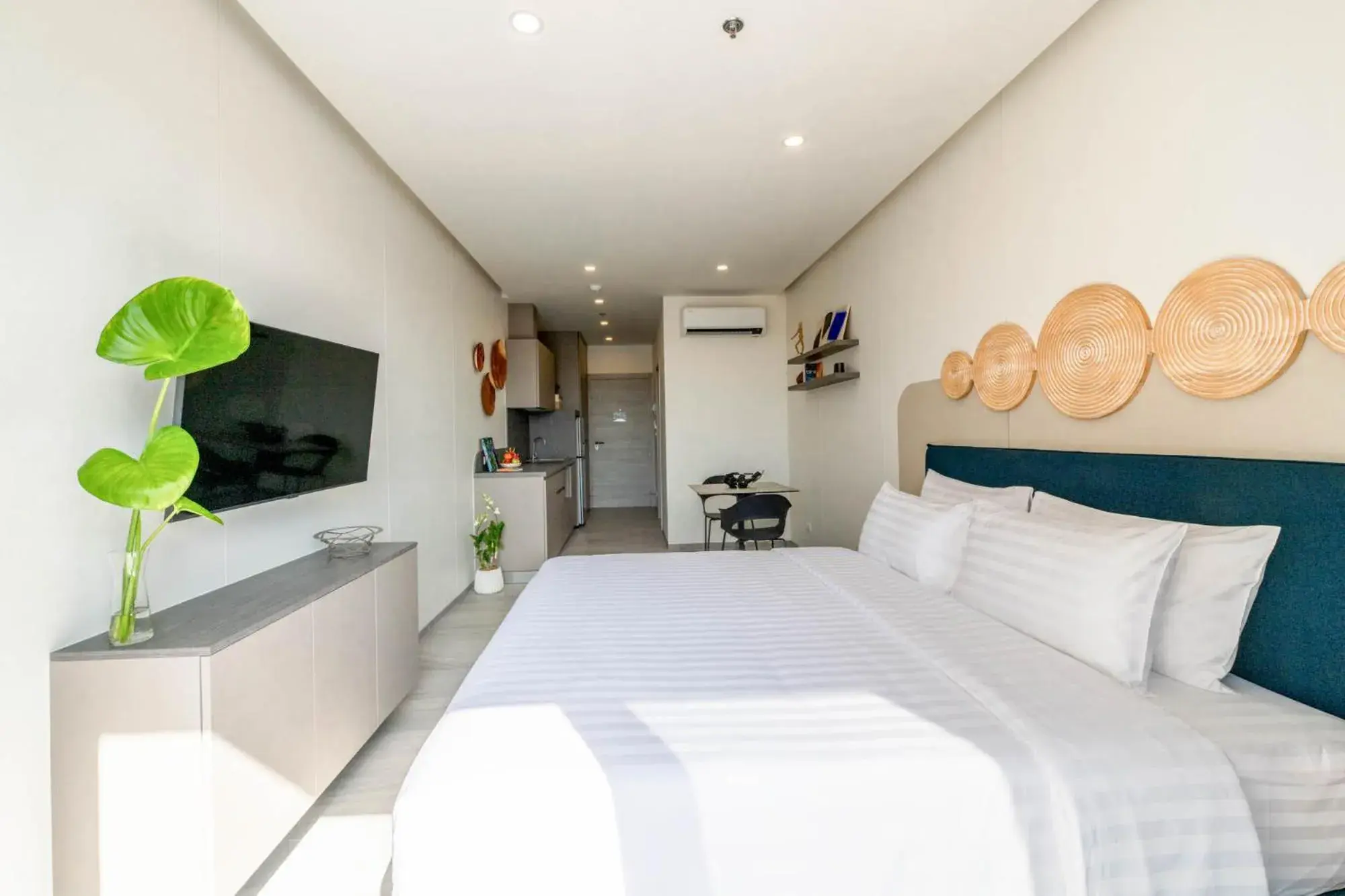 Studio Classic + Free Coworking Space (Size 30 sqm.) in HOMA Cherngtalay Phuket Studio Classic + Free Coworking Space (Size 30 sqm.) in HOMA Cherngtalay Phuket