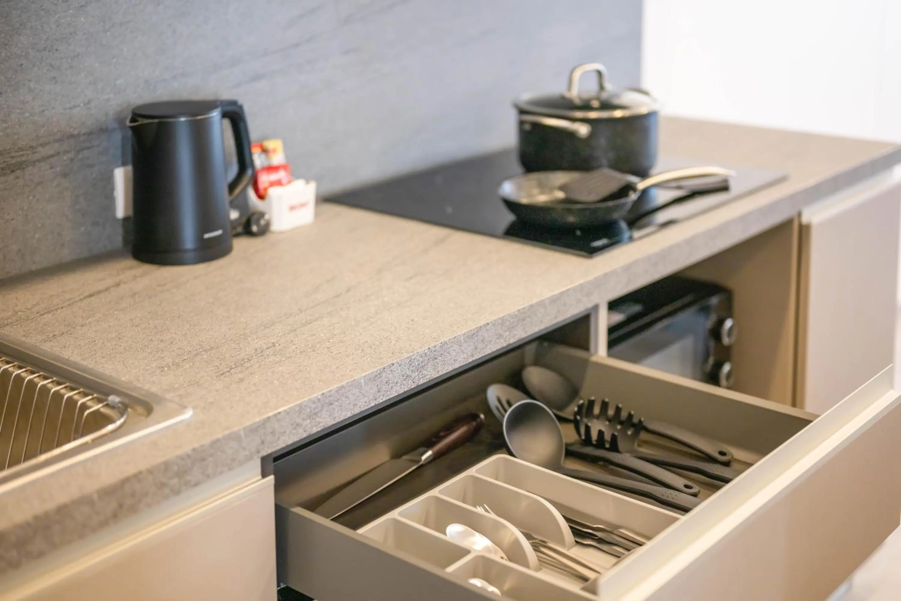 Kitchen or kitchenette in HOMA Cherngtalay Phuket