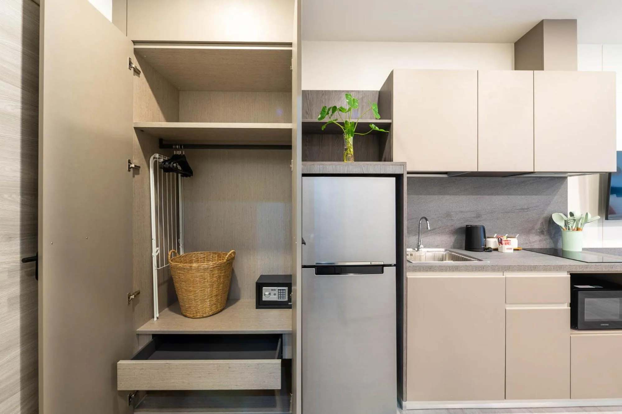 Kitchen or kitchenette in HOMA Cherngtalay Phuket