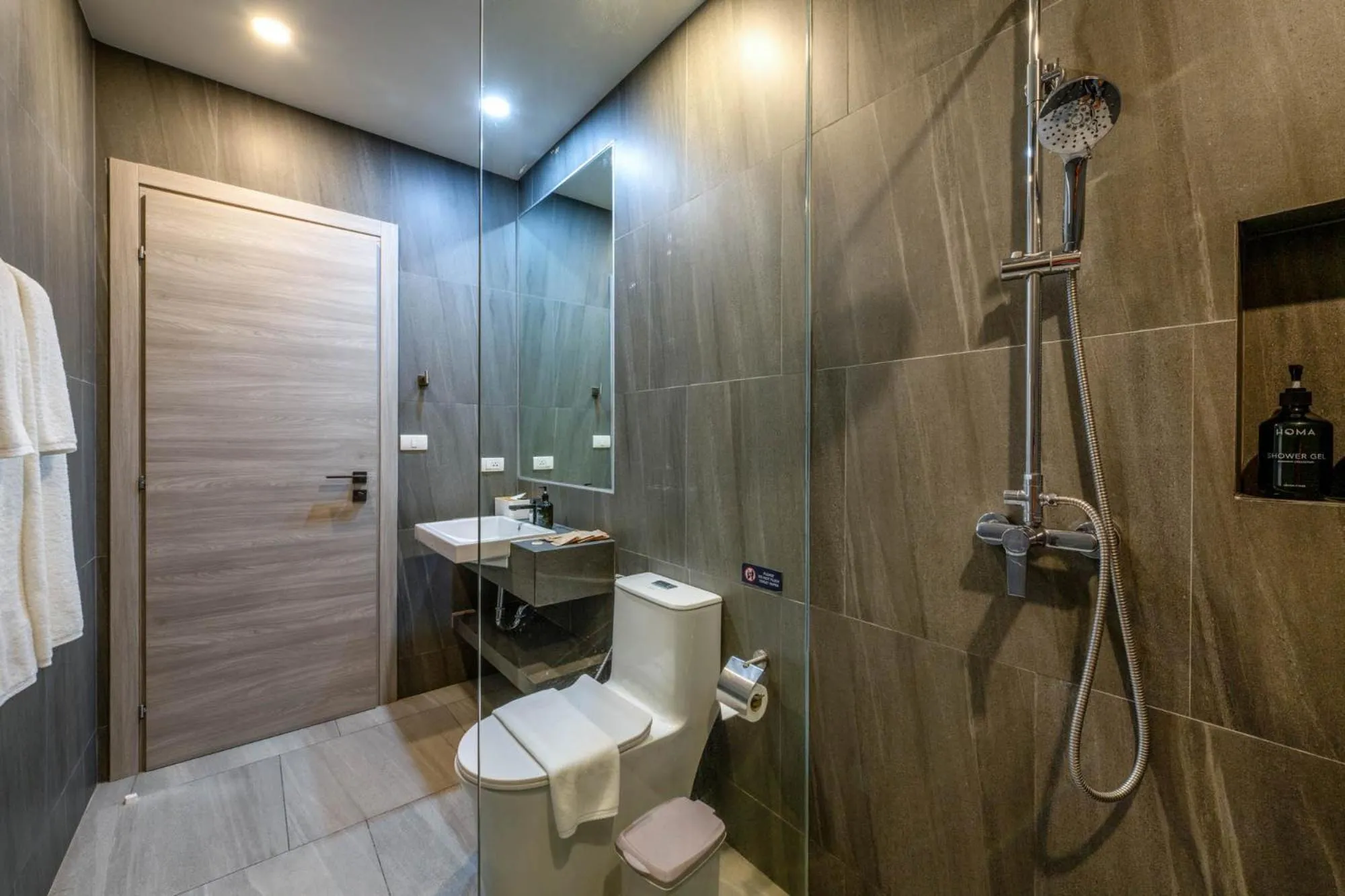 Shower in HOMA Cherngtalay Phuket