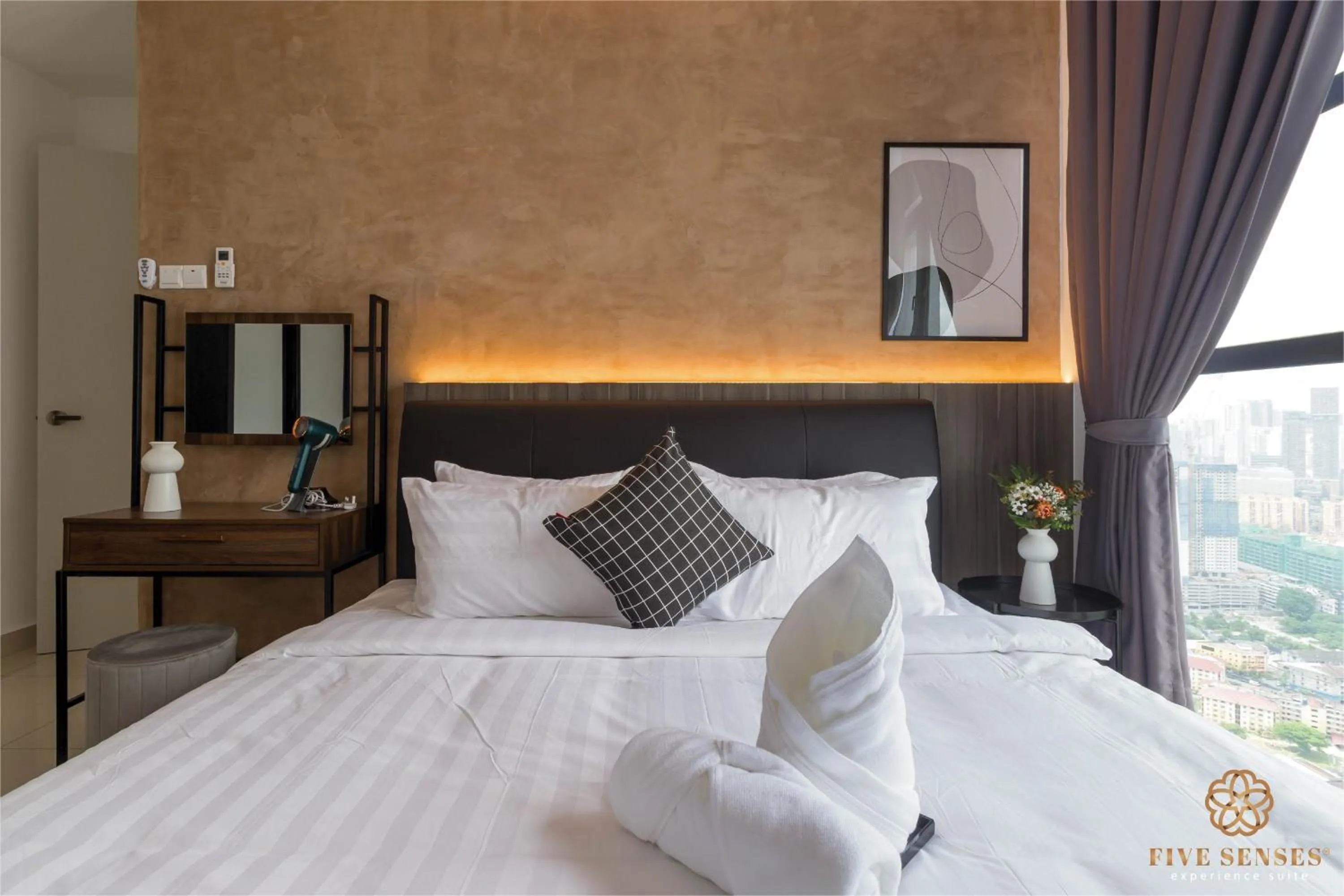 Three-Bedroom Suite in Trion Kuala Lumpur by Five Senses